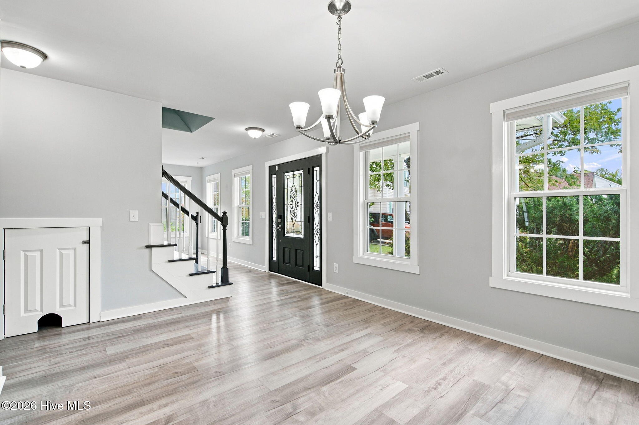 223 Planters Court Property Photo 11