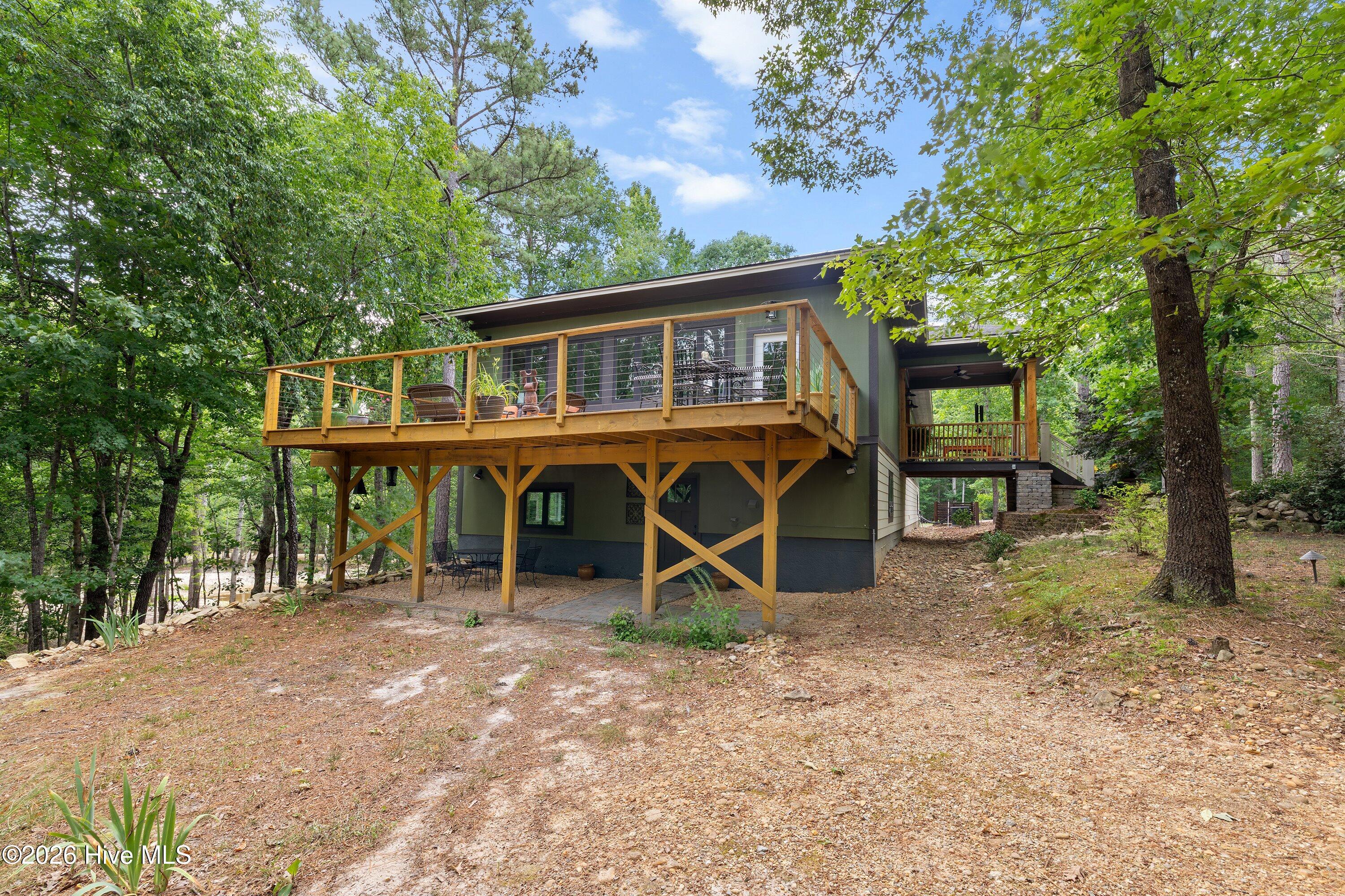218 Saponi Trail Property Photo 6