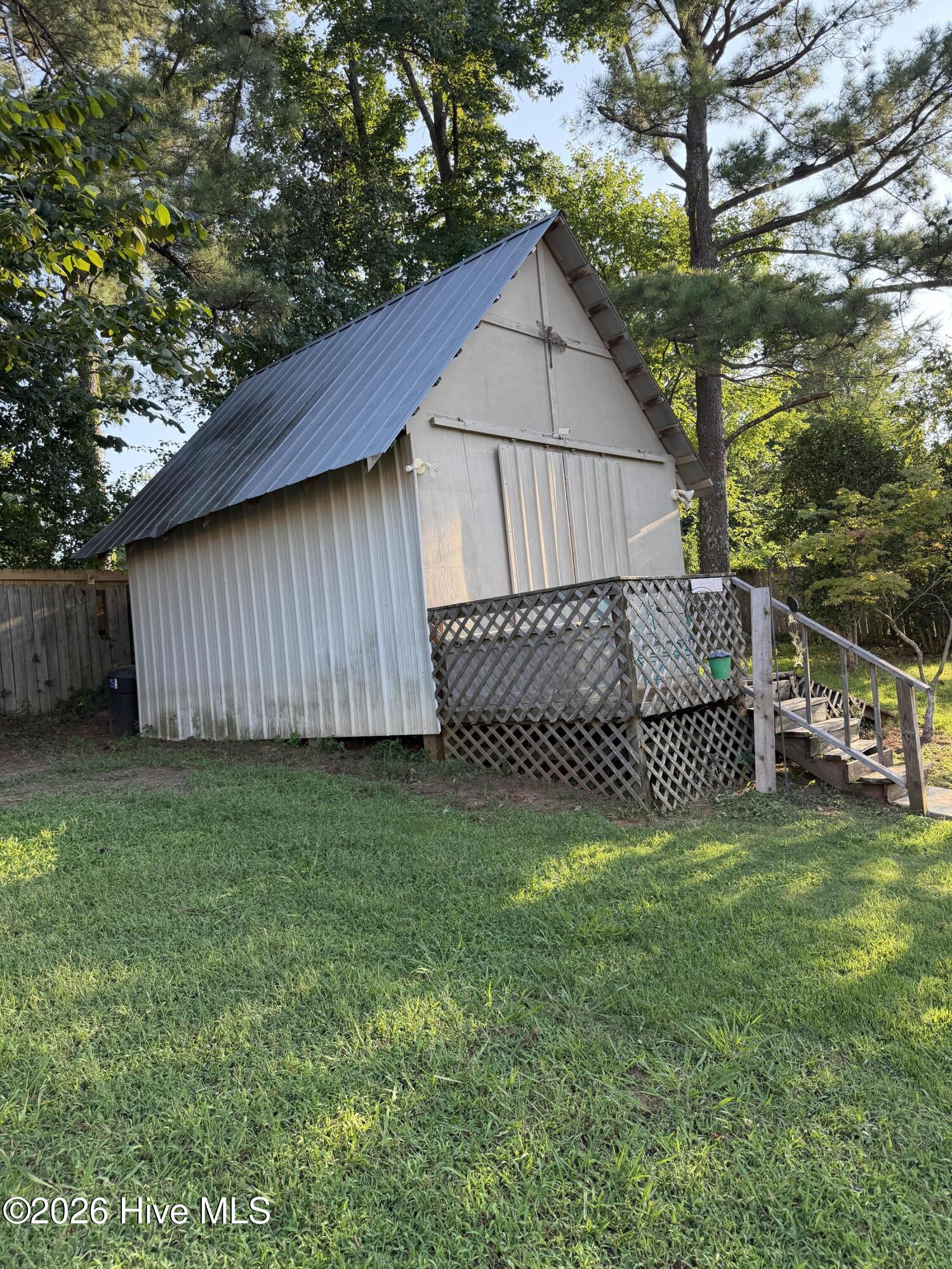 4250 Waylon Drive Property Photo 20