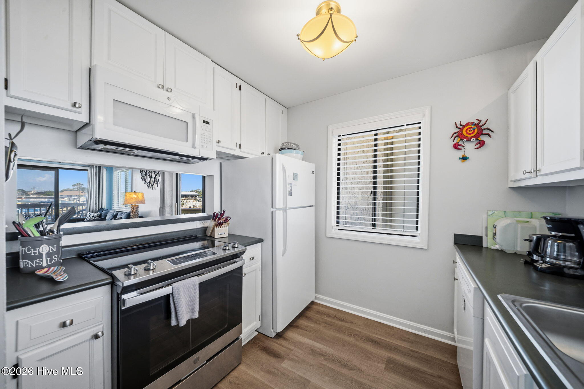 302 Canal Drive Unit 21 Property Photo 6