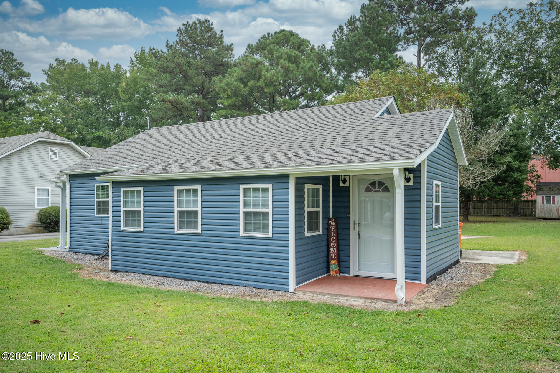108 Whitehurst Street Property Photo 3