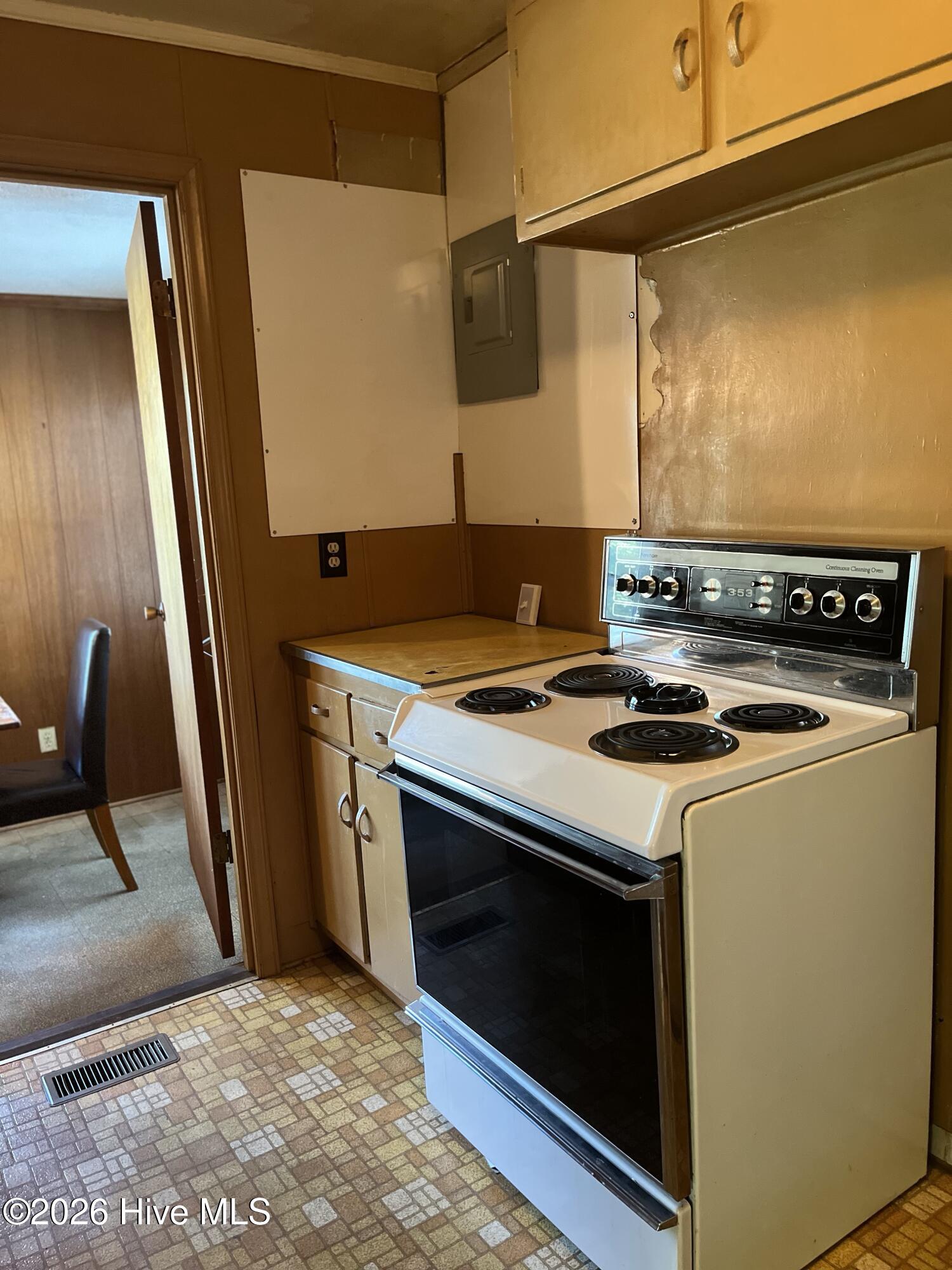 206 Midland Way Property Photo 15