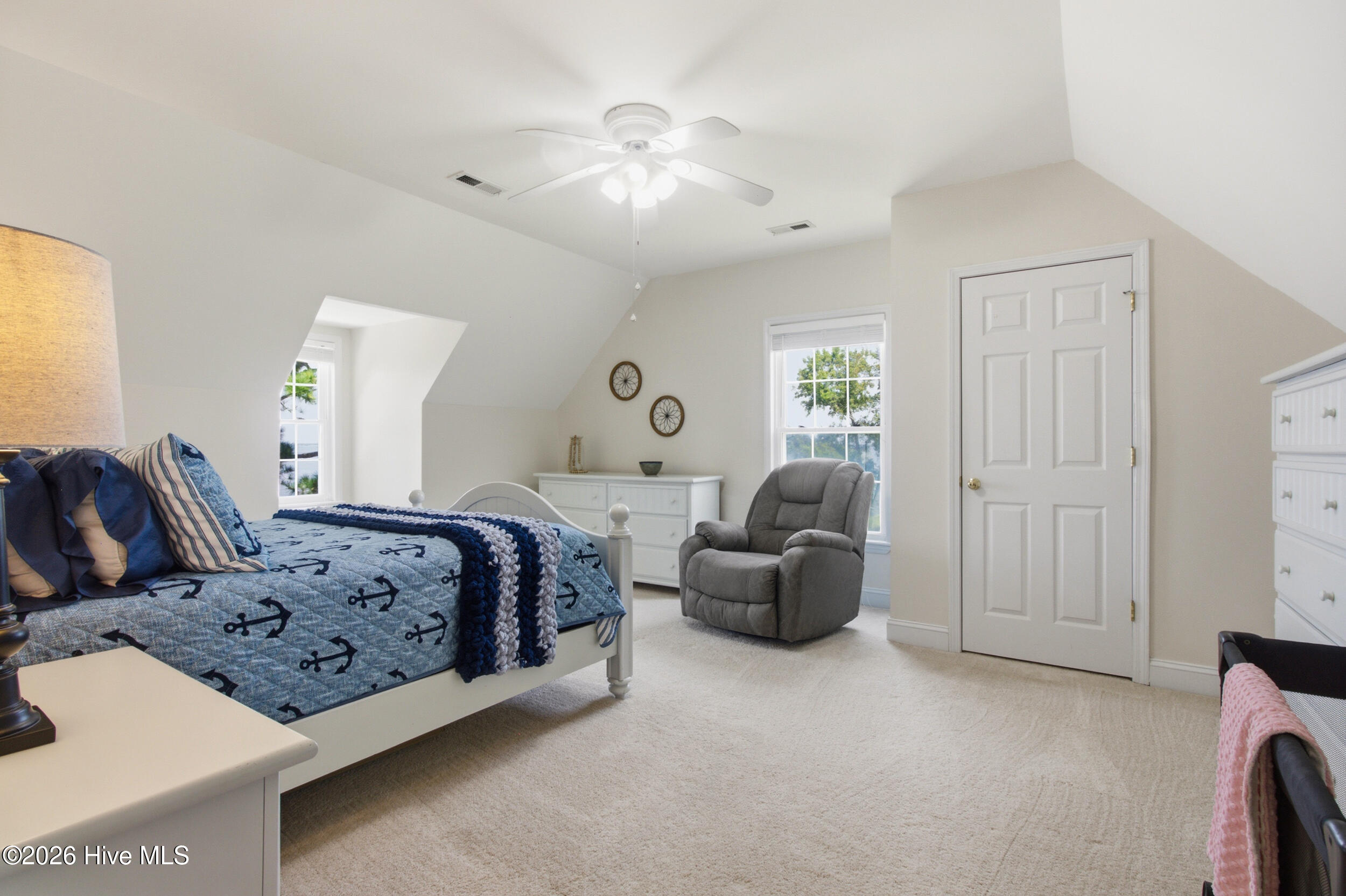 144 Great Neck Road Property Photo 25