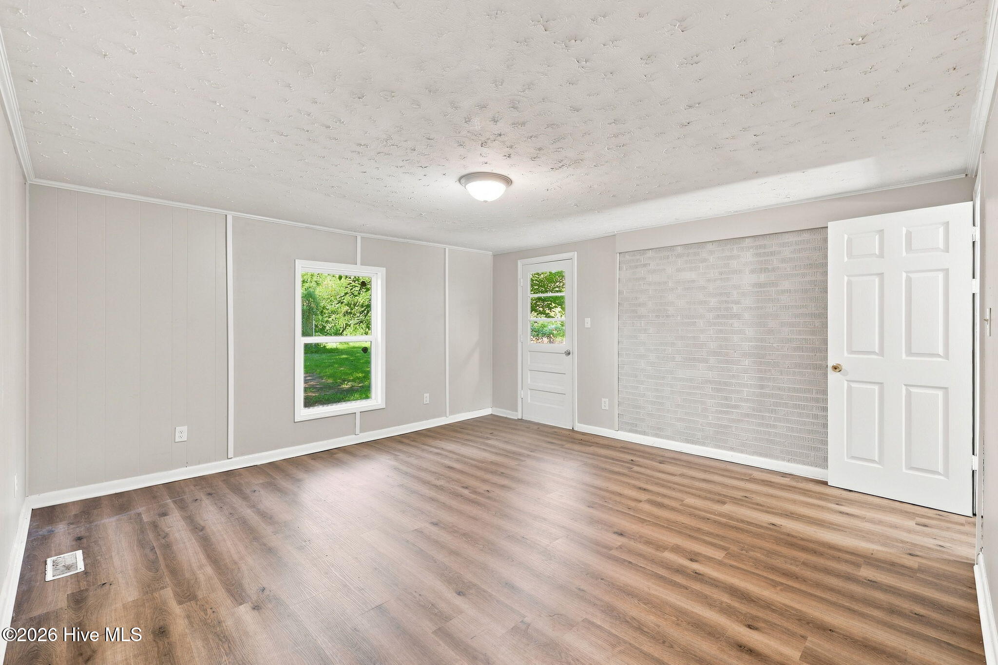 103 Arthur Court Property Photo 31