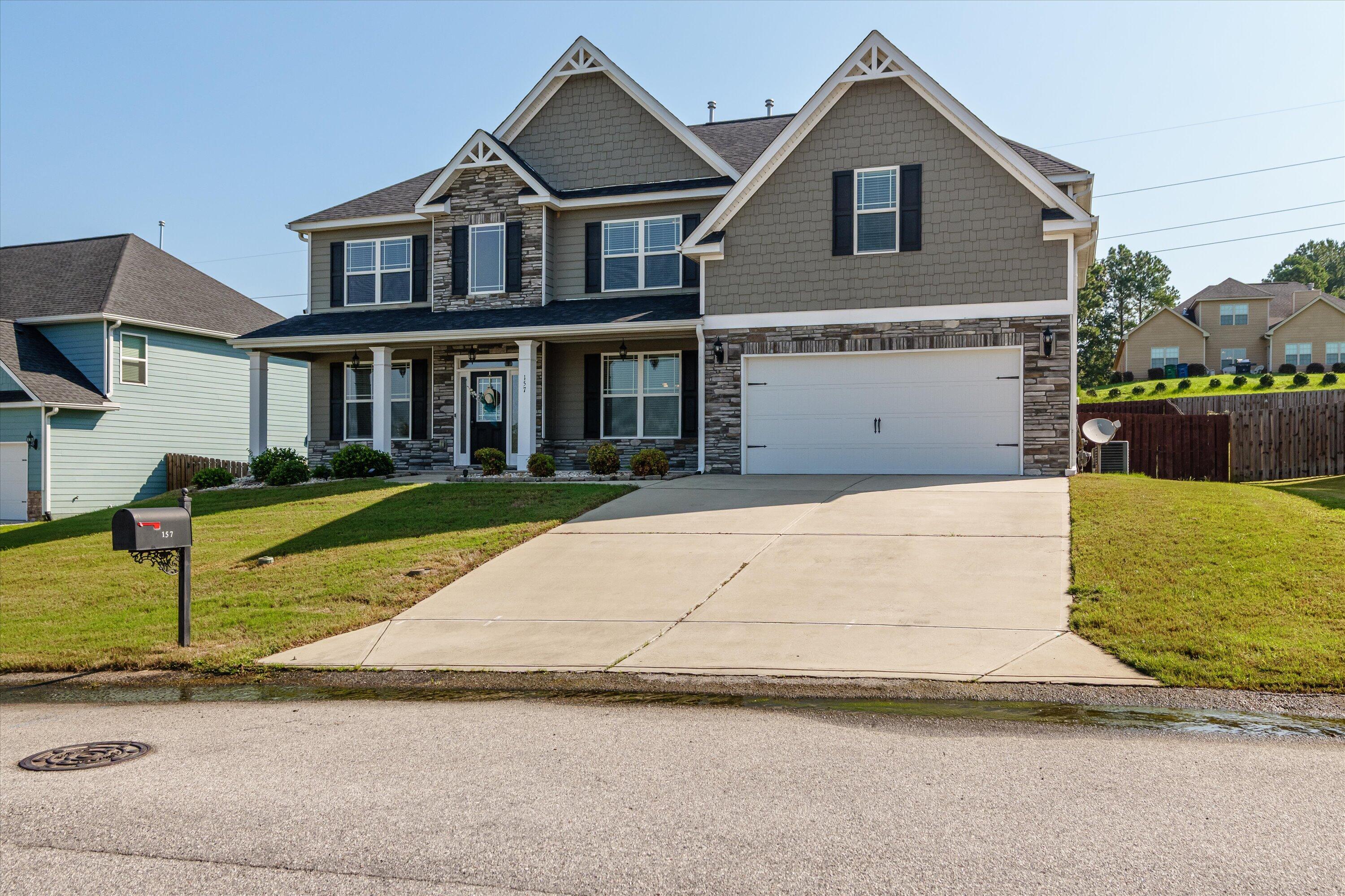157 Nesbit Drive Property Photo 3