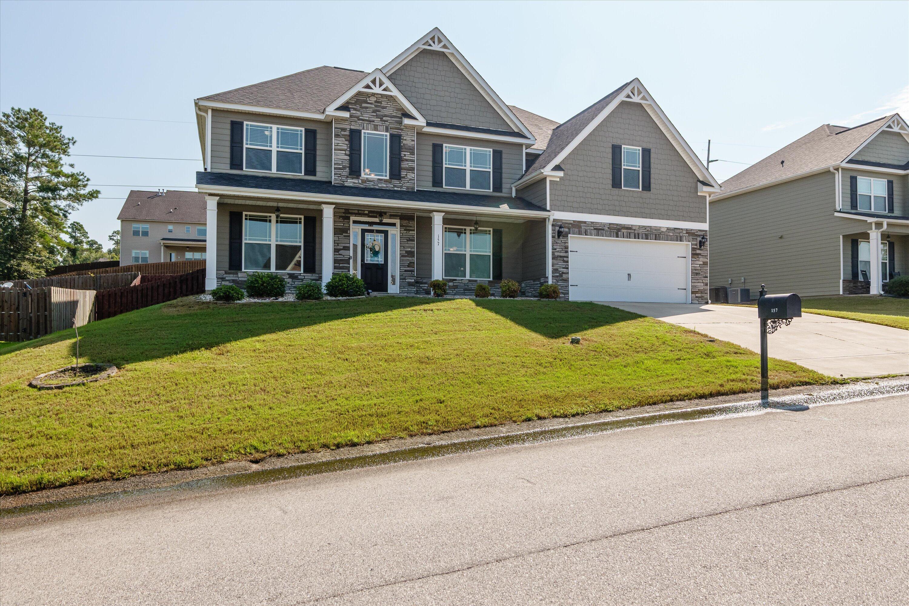 157 Nesbit Drive Property Photo 4