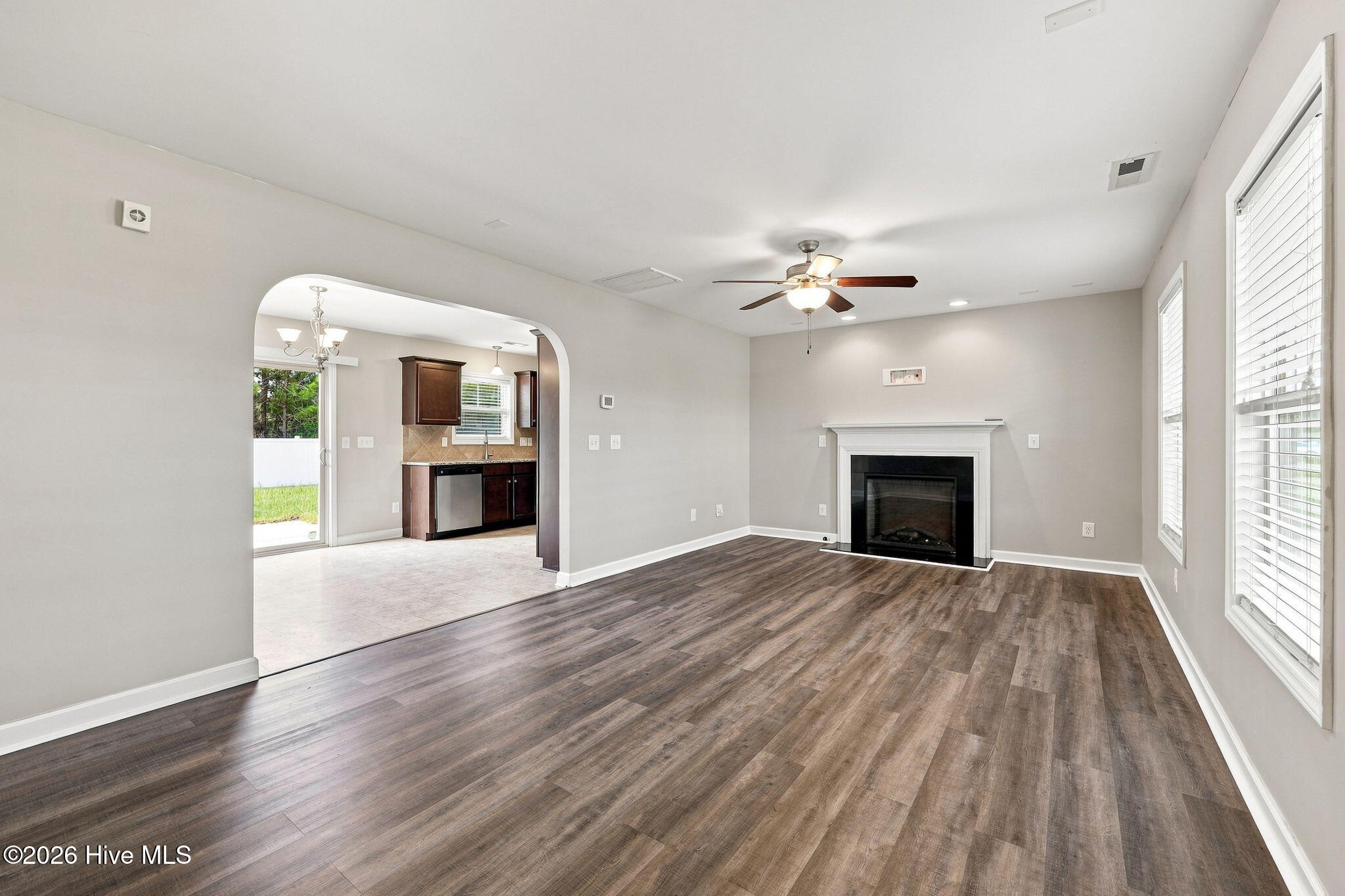 1217 Teakwood Drive Property Photo 2