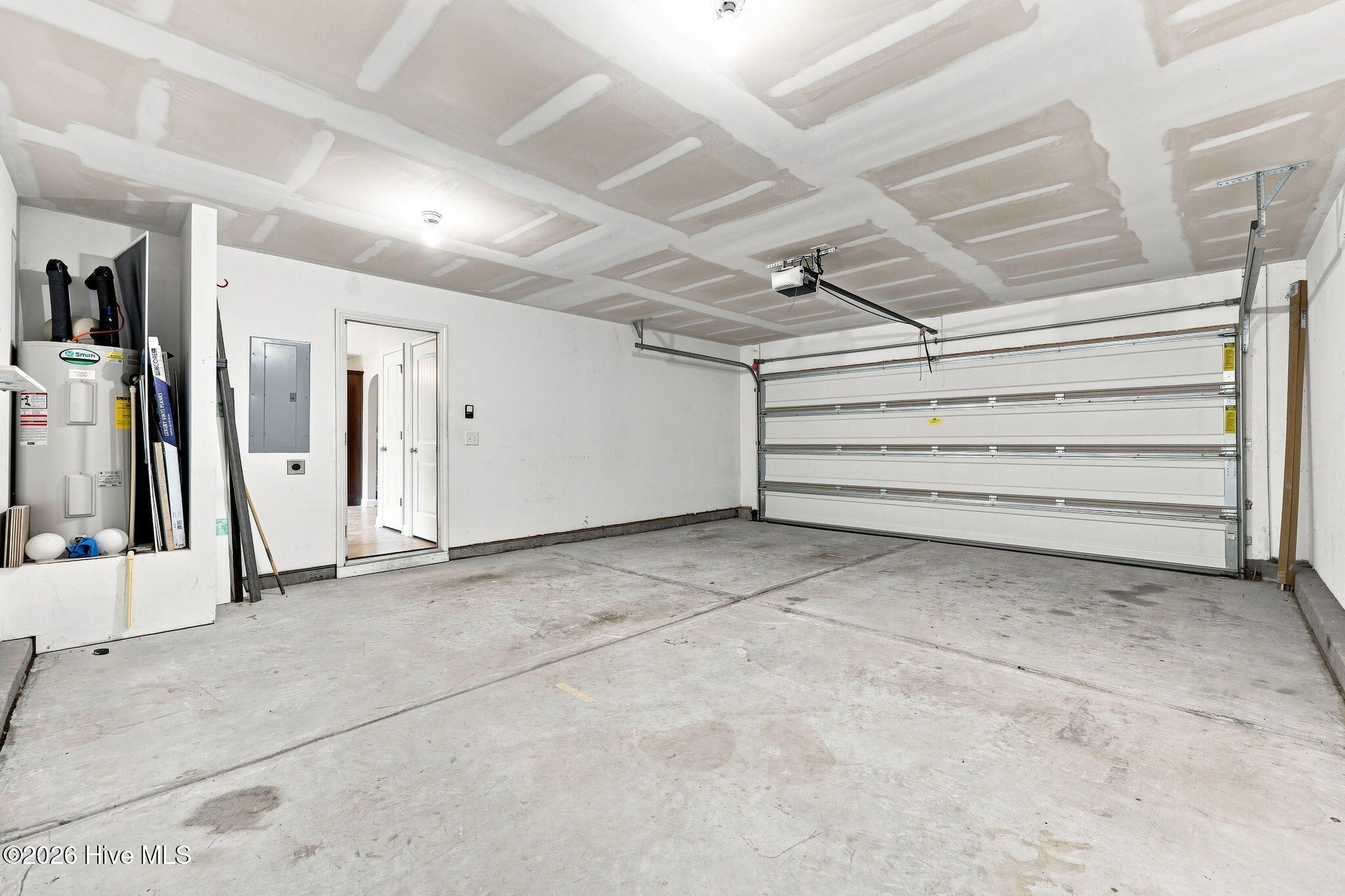 1217 Teakwood Drive Property Photo 5