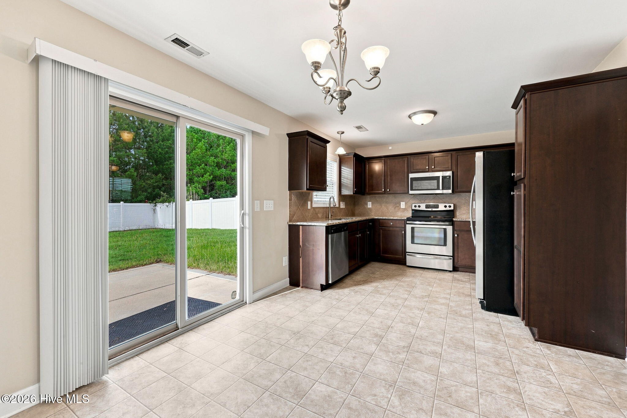 1217 Teakwood Drive Property Photo 17