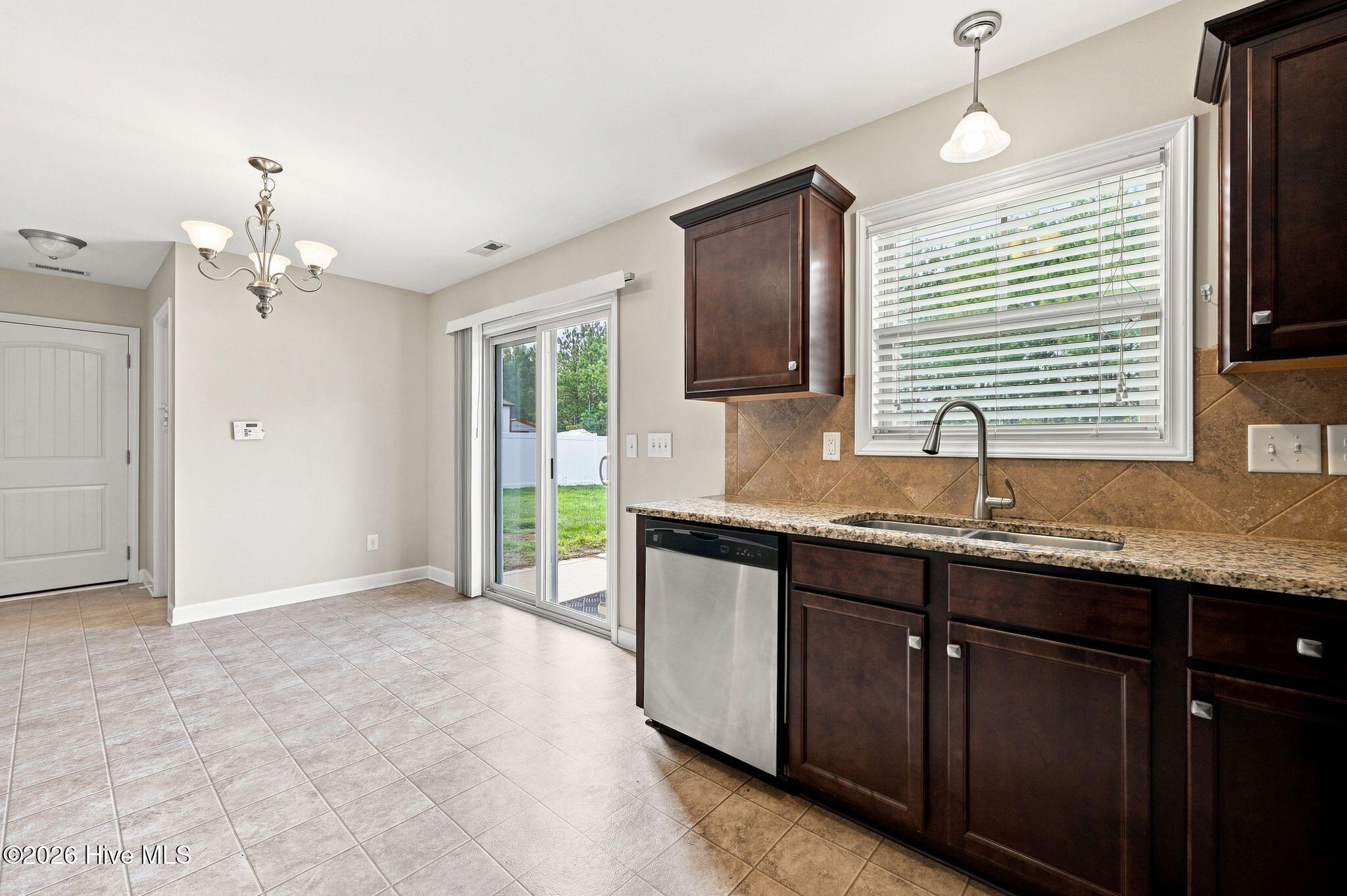 1217 Teakwood Drive Property Photo 20