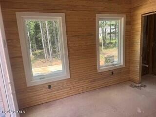 1042 Landing Loop Property Photo 2