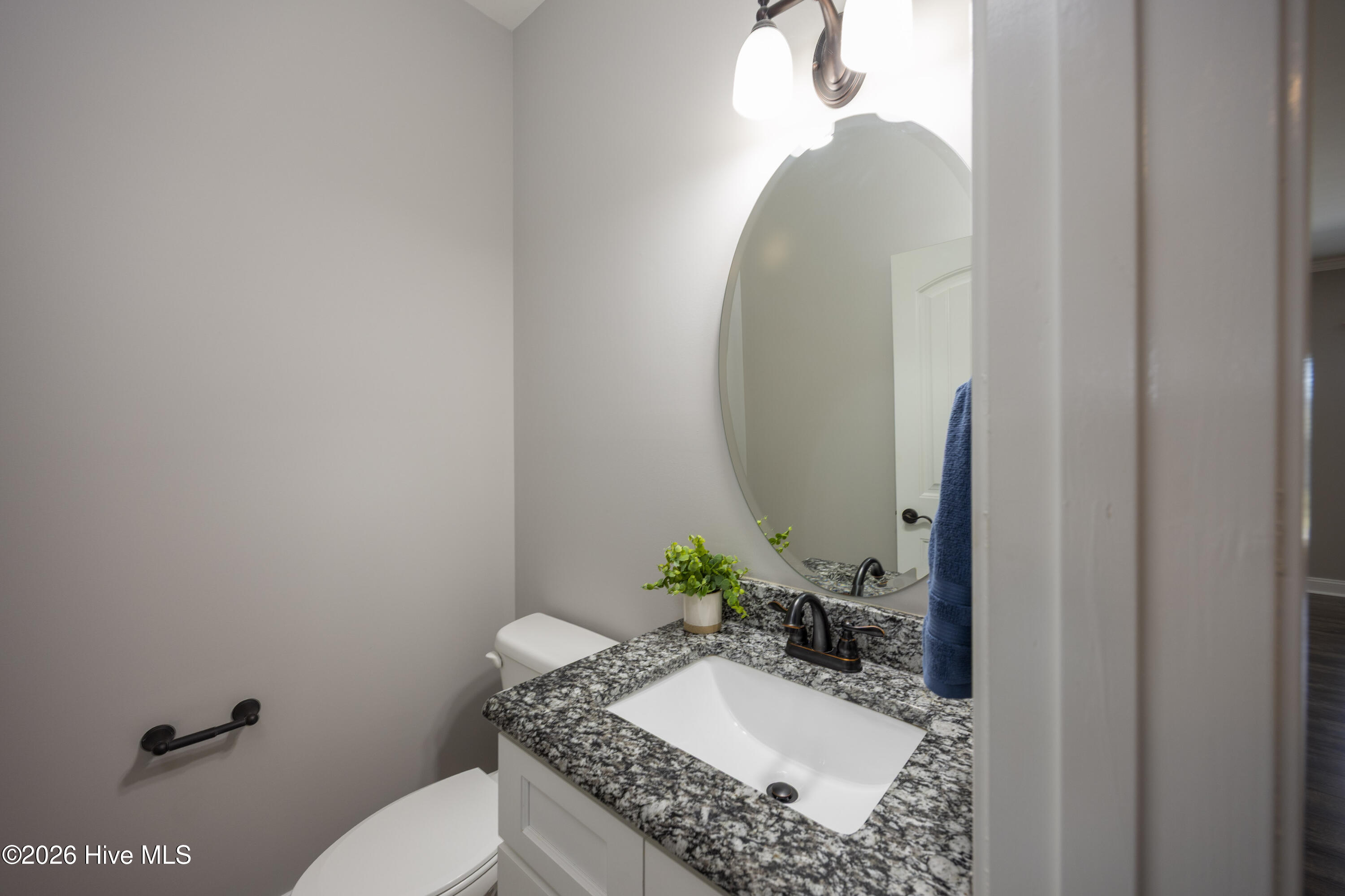 325 Whitestone Drive Property Photo 15