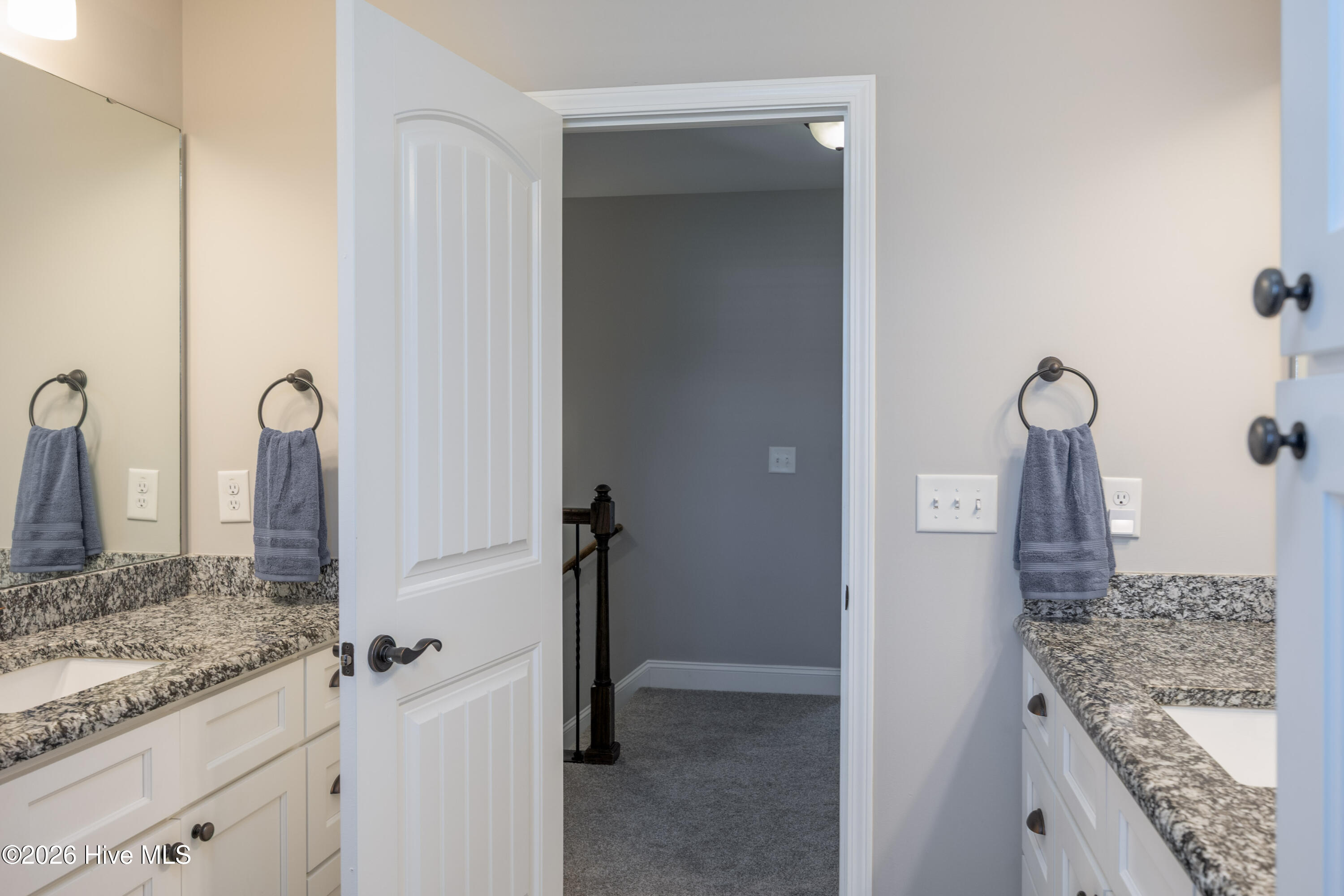 325 Whitestone Drive Property Photo 21