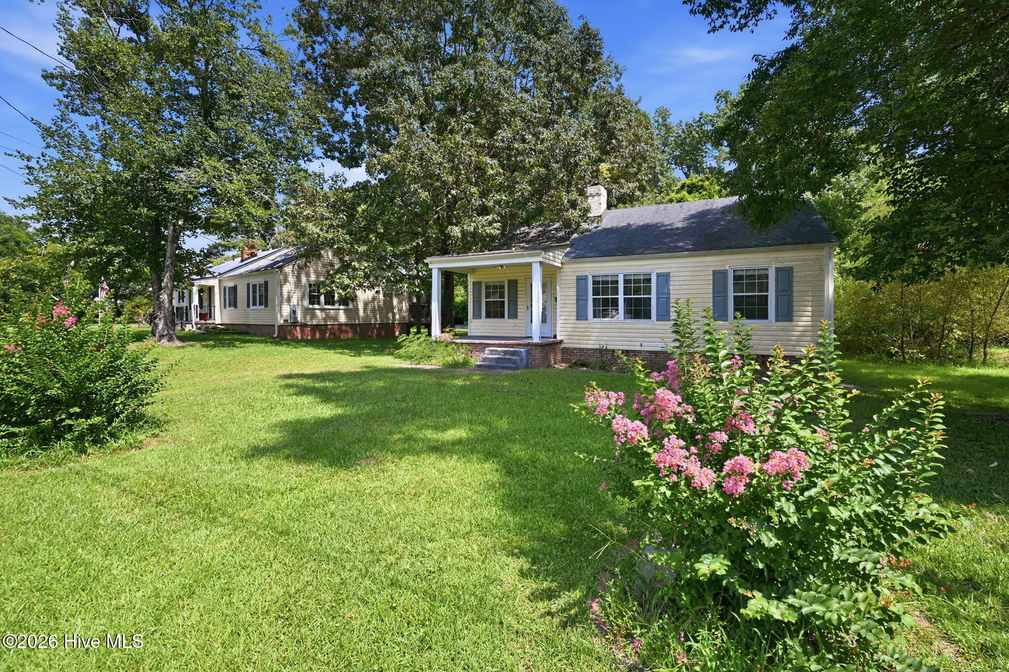 32 E Bayshore Boulevard Property Photo 2