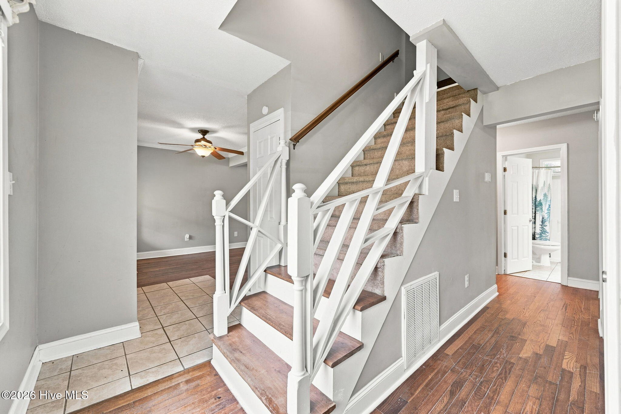 32 E Bayshore Boulevard Property Photo 23