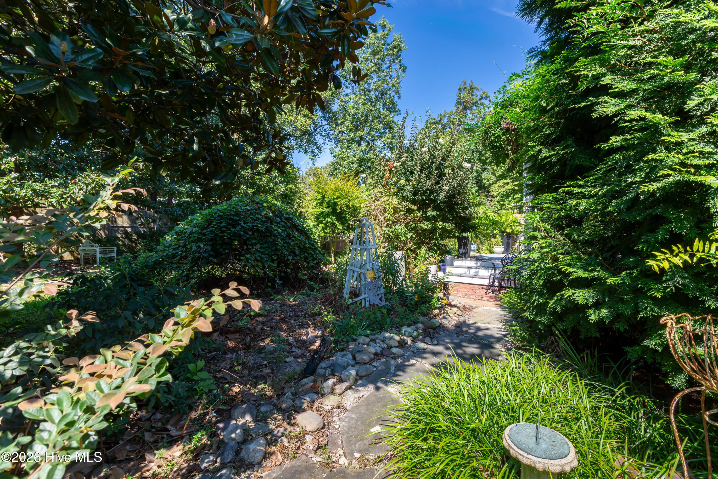 2417 Oakview Drive Property Photo 39