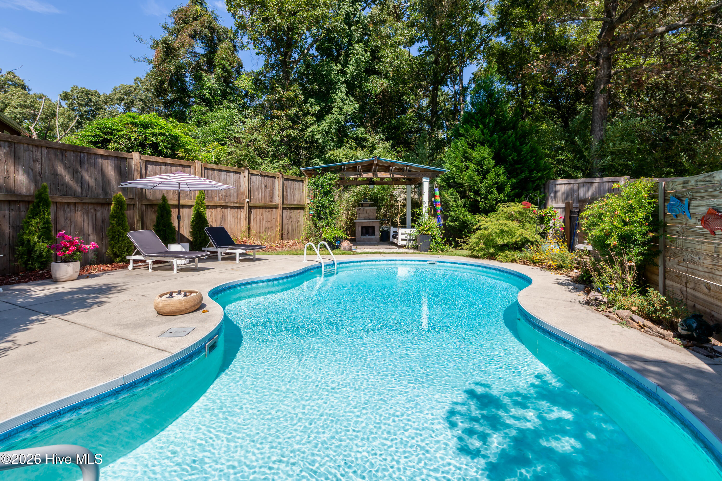 2417 Oakview Drive Property Photo 44