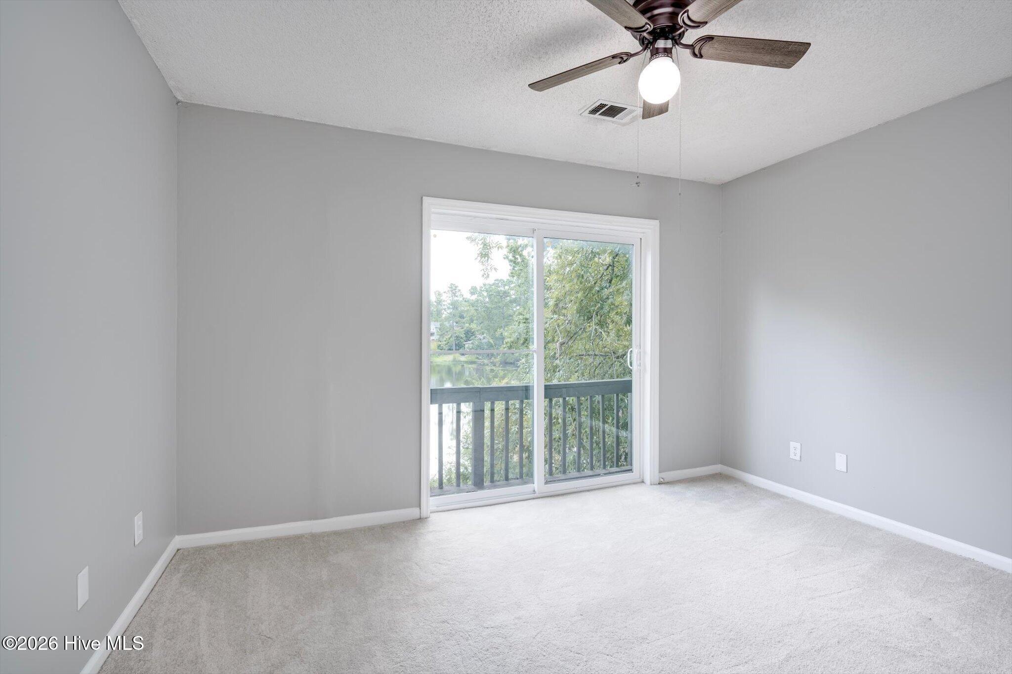 210 Waters Way Property Photo 26