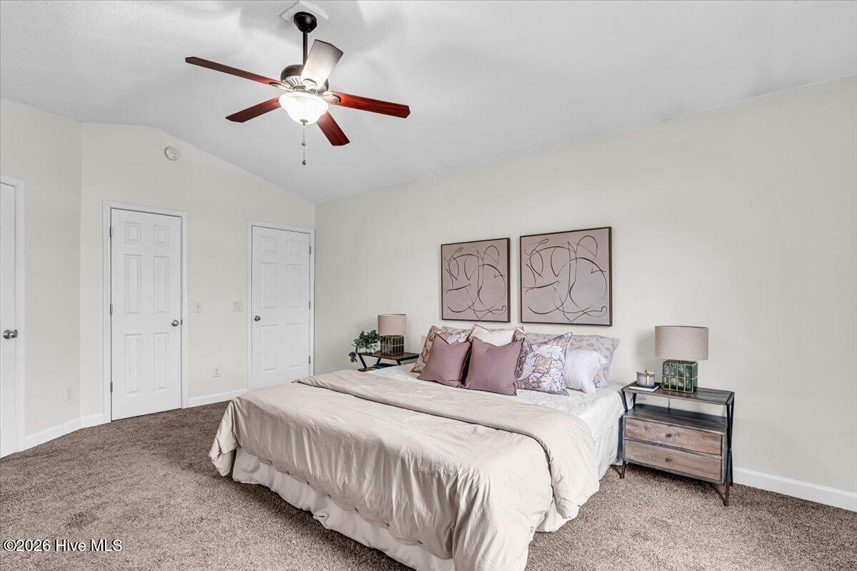 106 Lightwater Court Property Photo 4