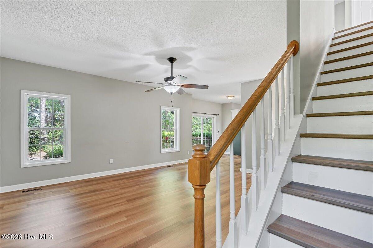 106 Lightwater Court Property Photo 20