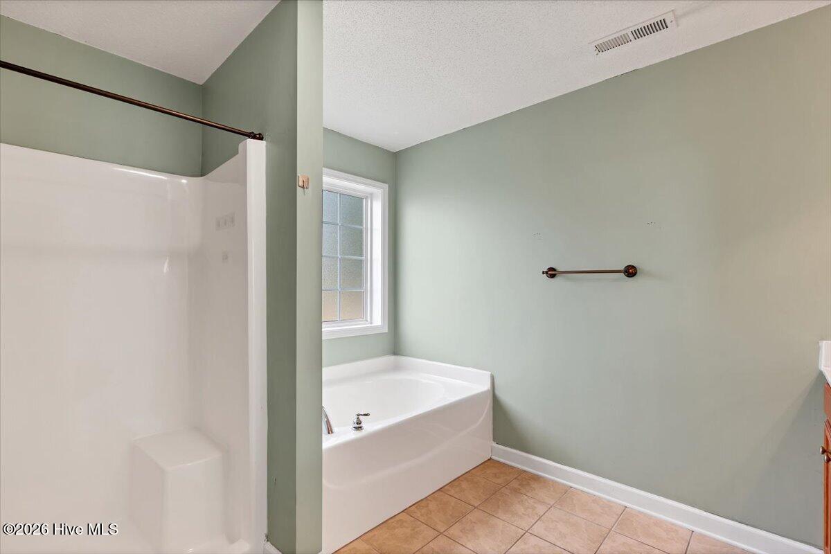 106 Lightwater Court Property Photo 26