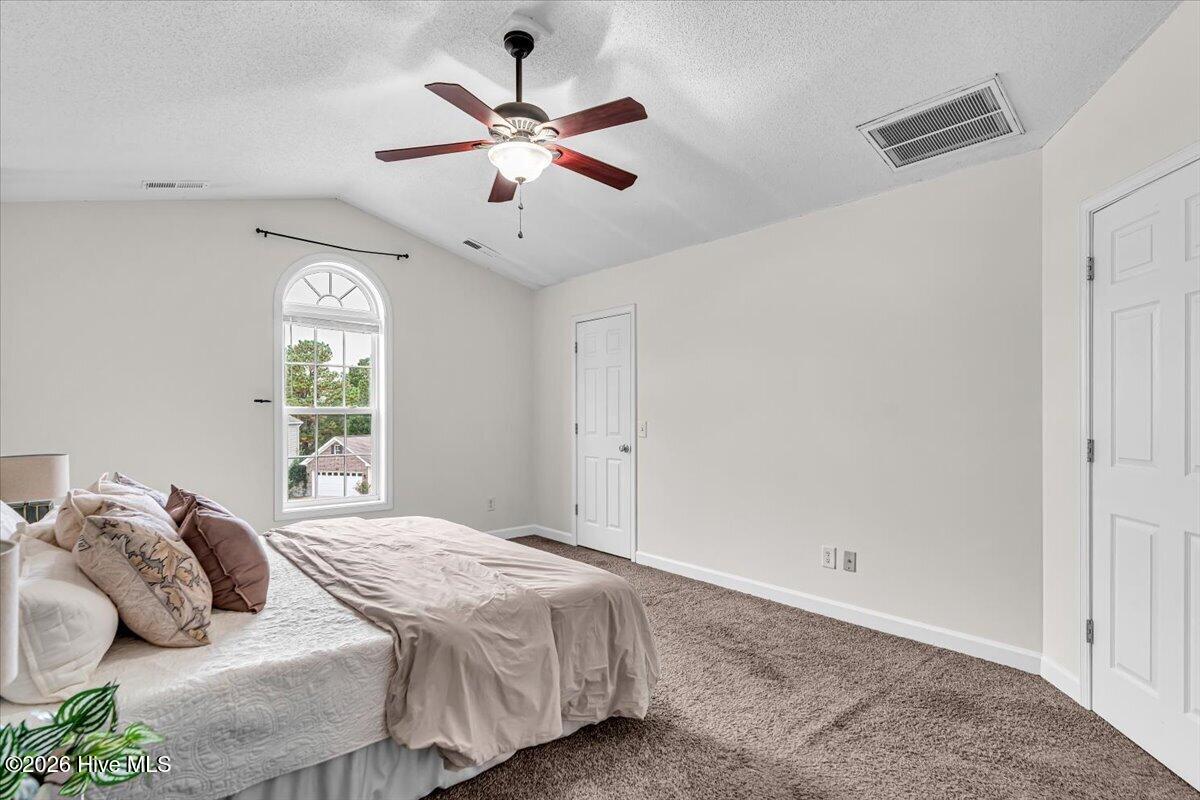 106 Lightwater Court Property Photo 26
