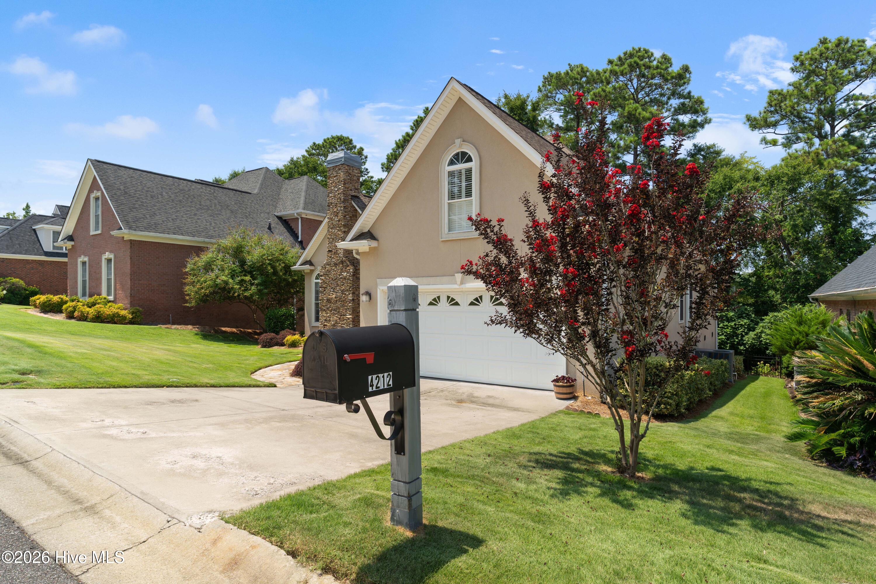 4212 Blue Heron Lane Property Photo 4