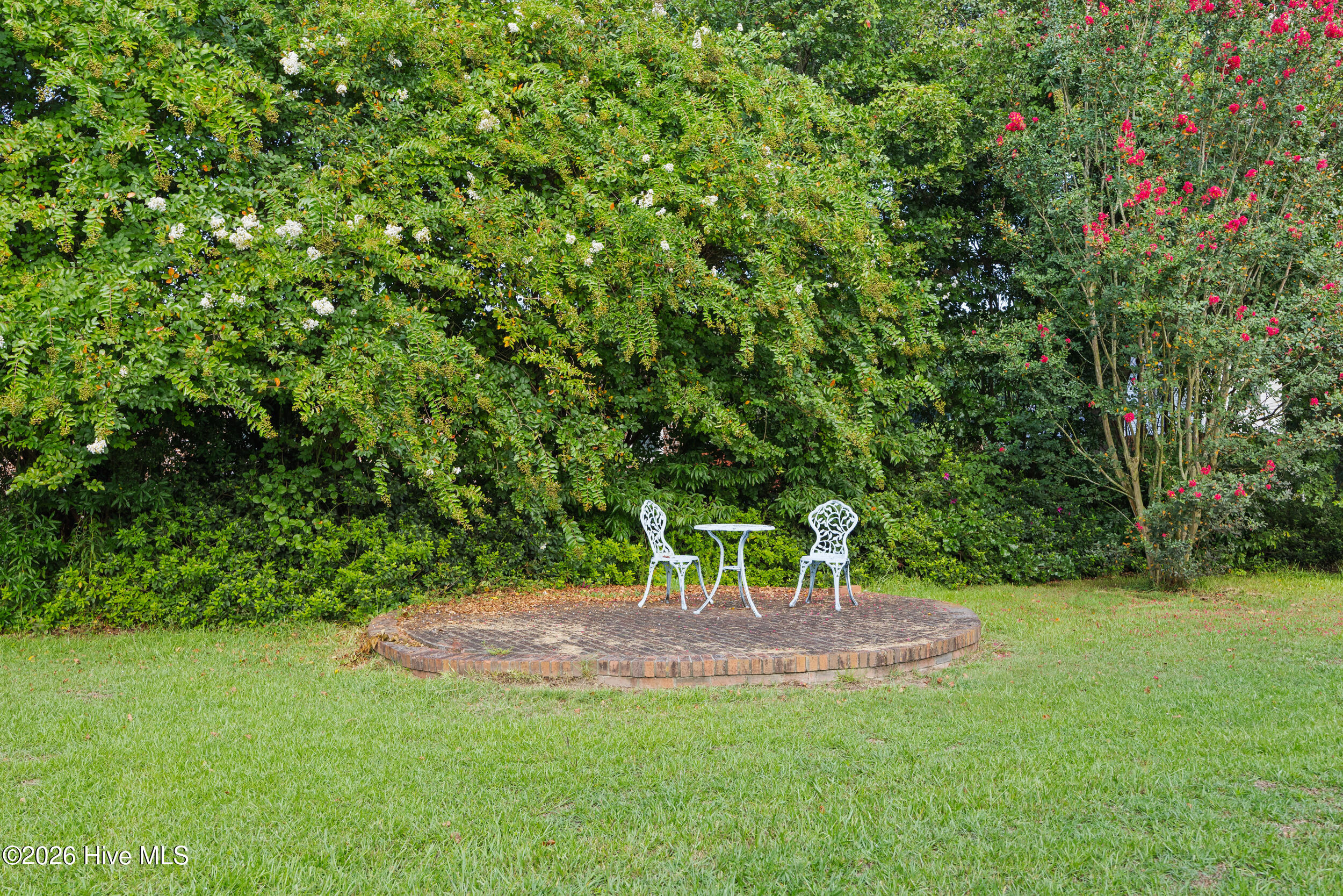 111 Maple Street Property Photo 35