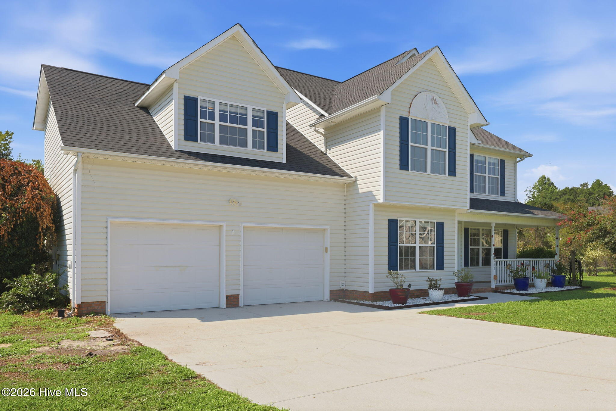 303 Pommel Court Property Photo 2