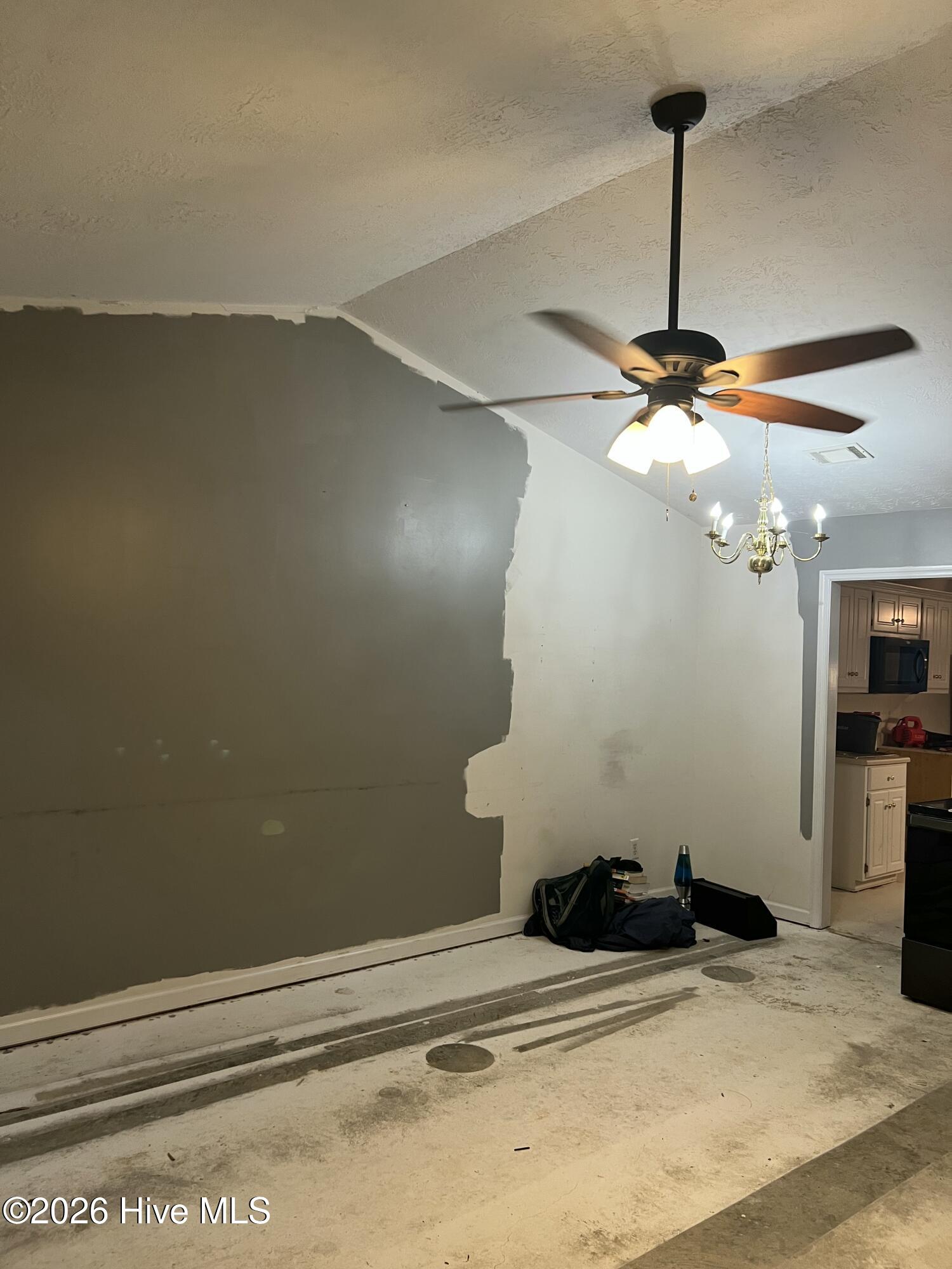 3057 Brookhaven Way Property Photo 4