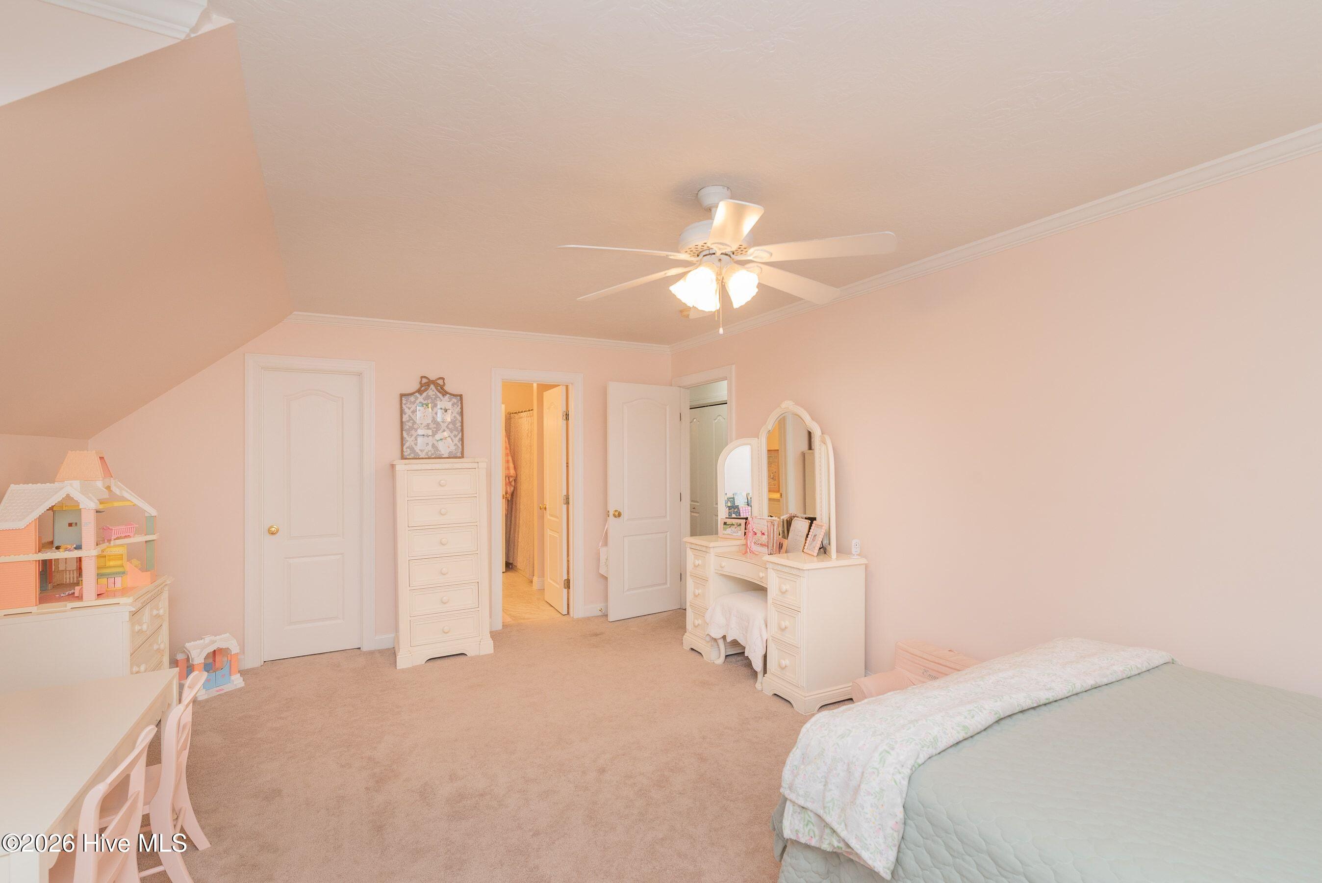 270 Rivernorth Drive Property Photo 34