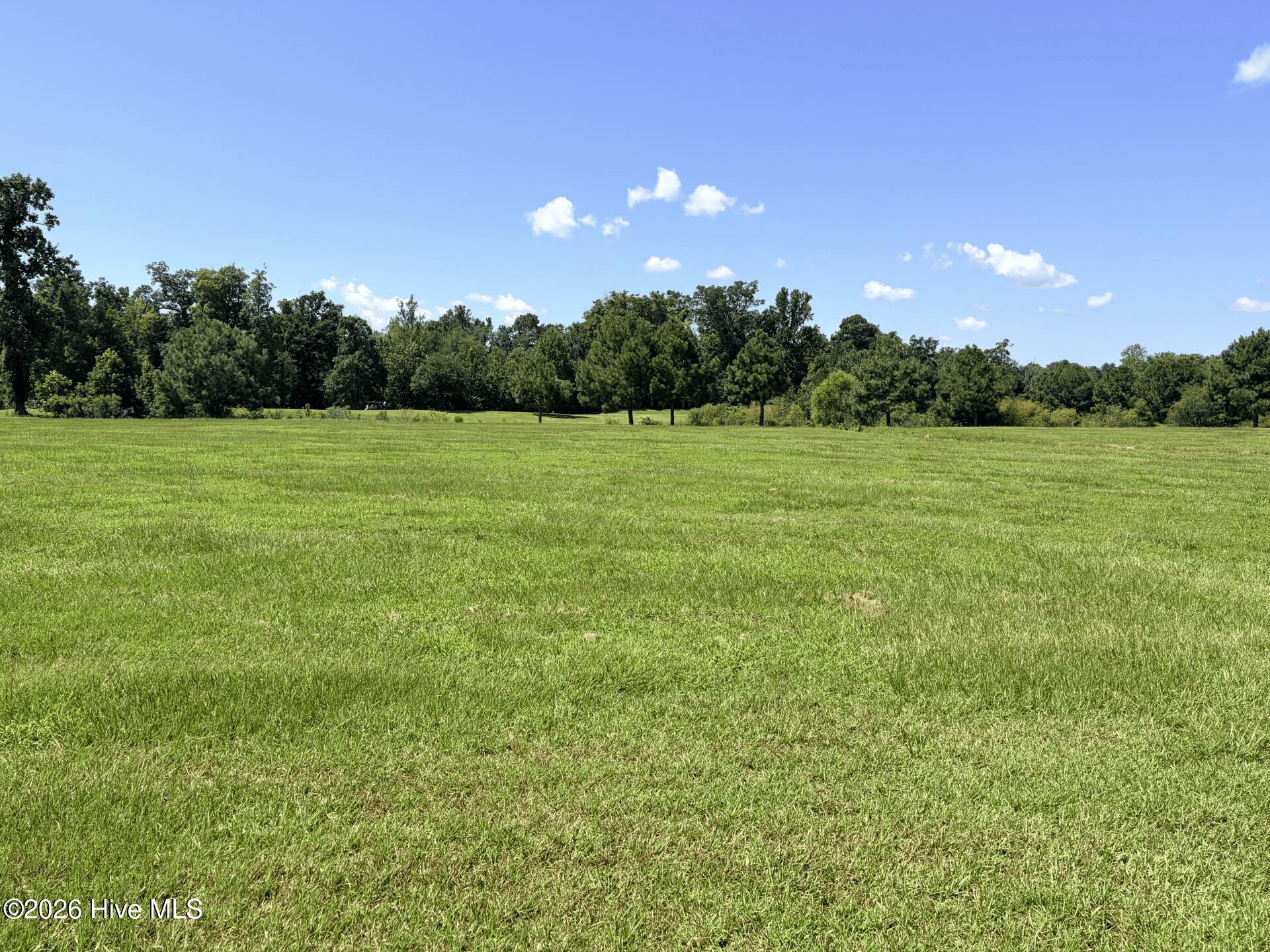 135-137 344 W Royal Way Property Photo 2