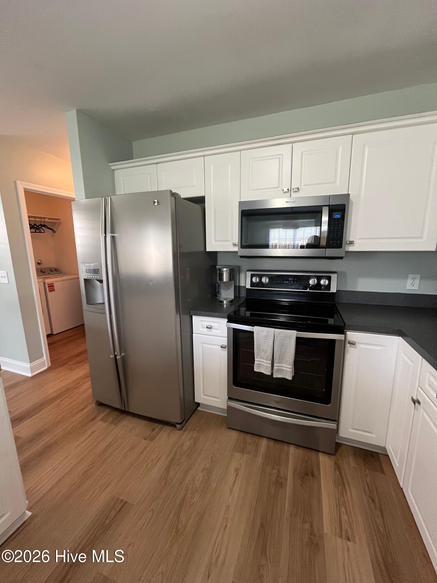 642 Hillside Drive Property Photo 12
