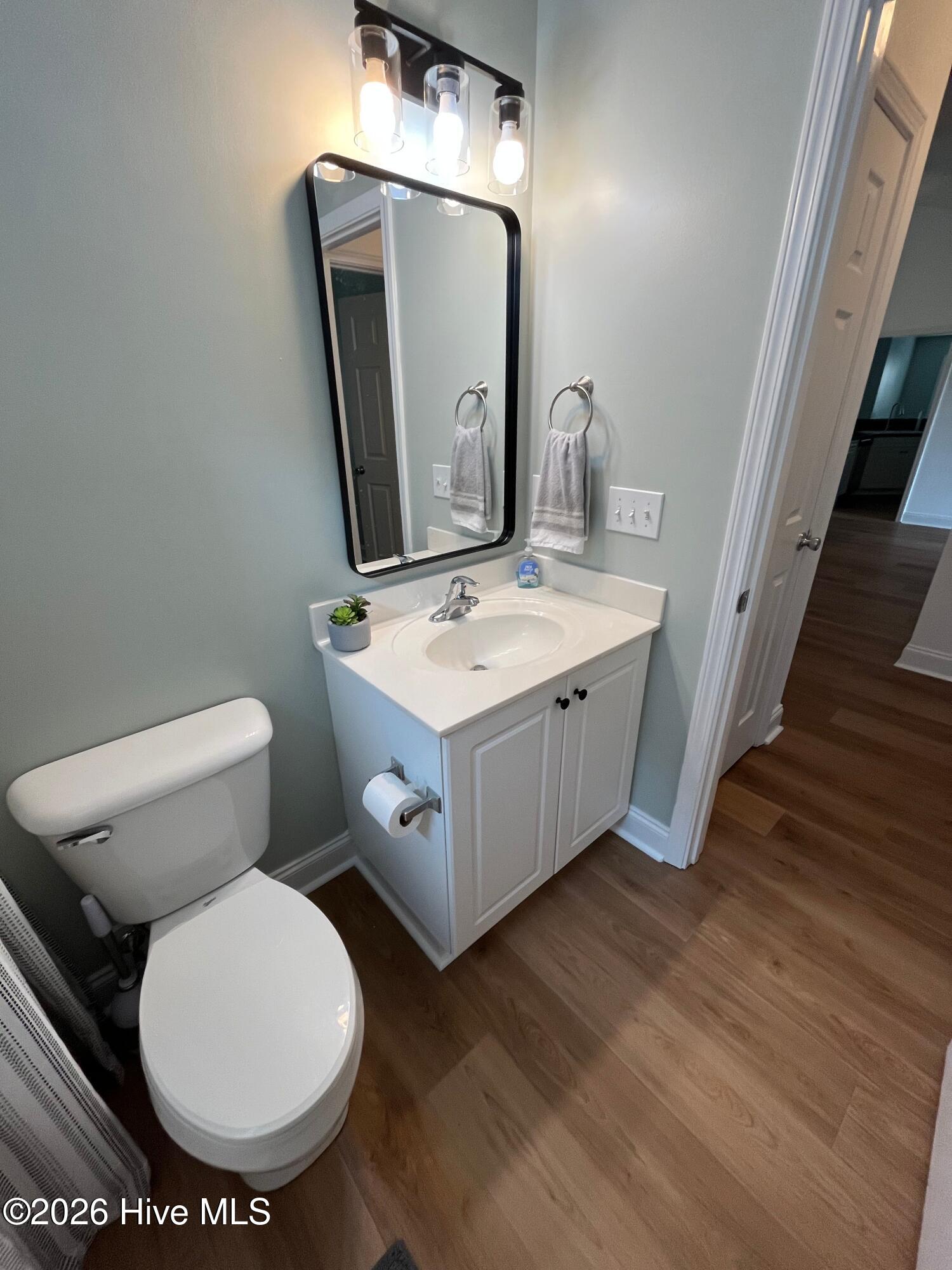 642 Hillside Drive Property Photo 24