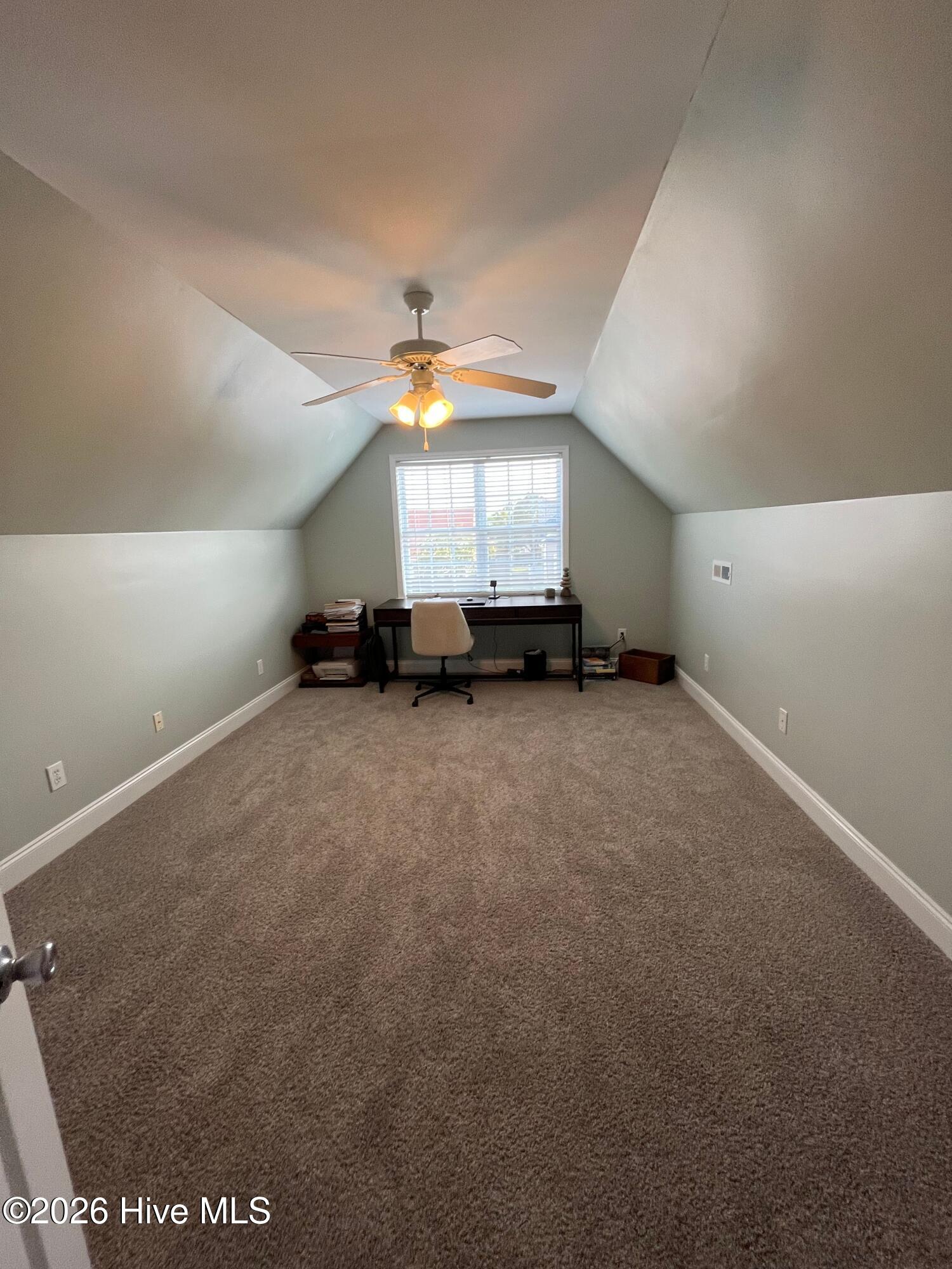 642 Hillside Drive Property Photo 25