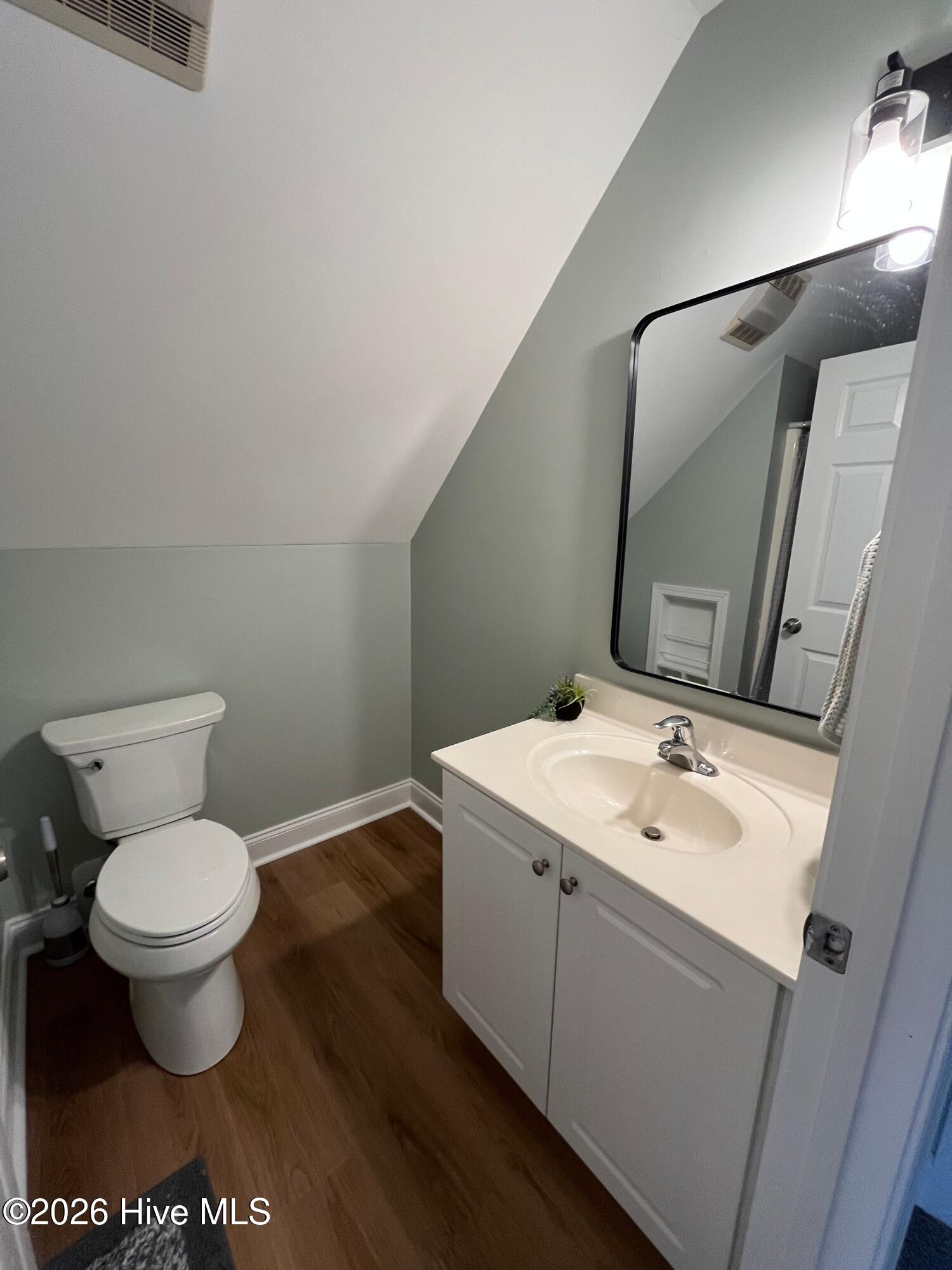 642 Hillside Drive Property Photo 29