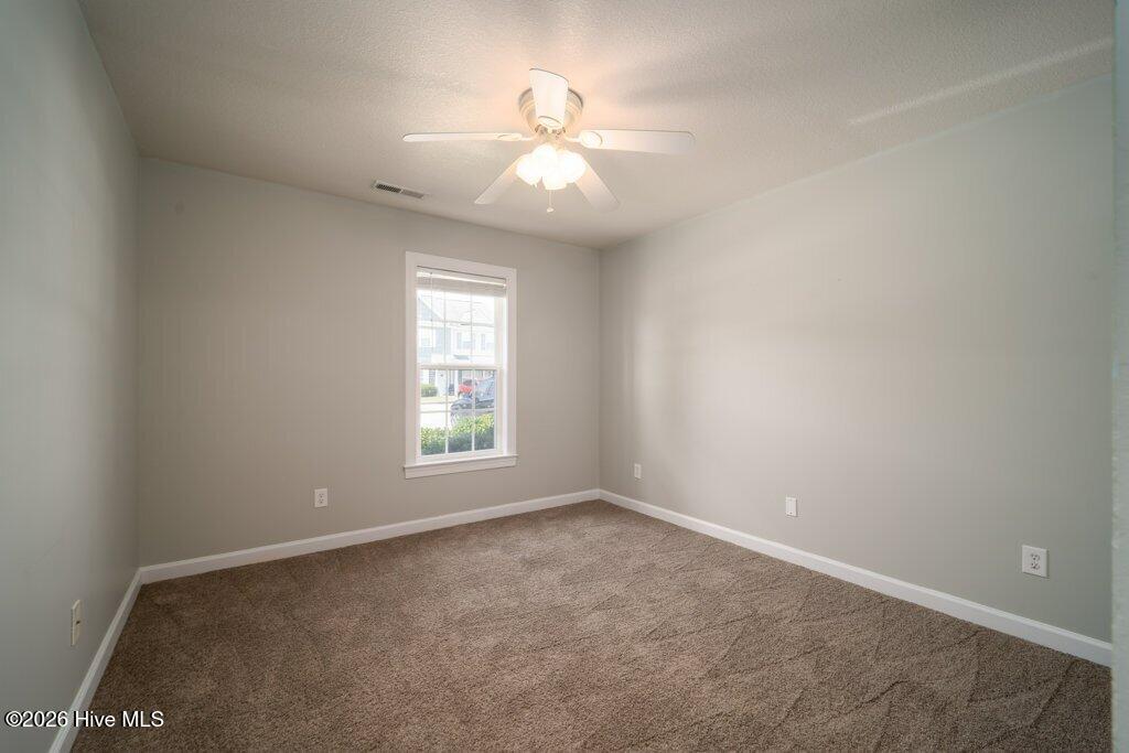 700 Streamwood Drive Property Photo 16