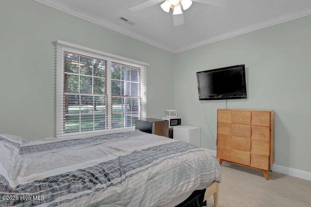 615 Ravenswood Road Property Photo 25