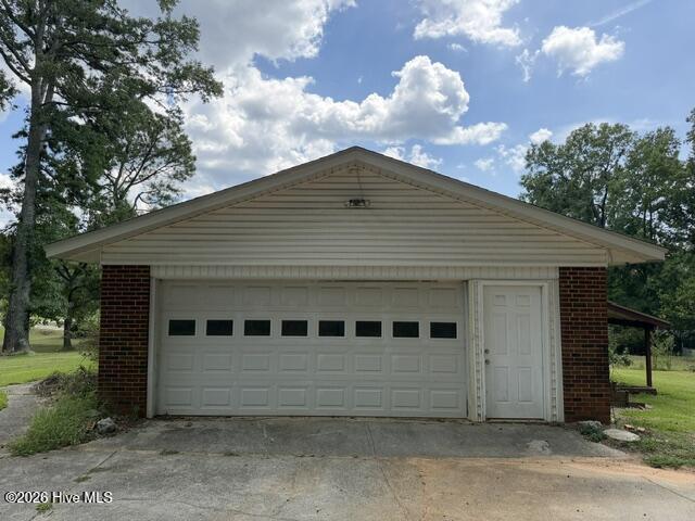 1032 Central Road Property Photo 10