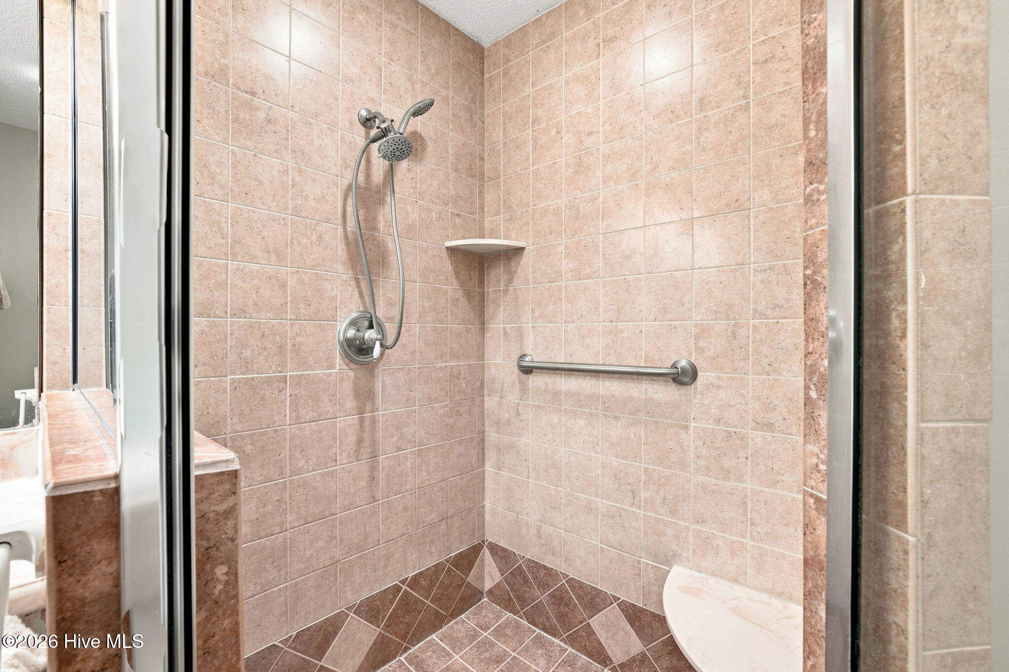 906 Jewell Court Property Photo 19