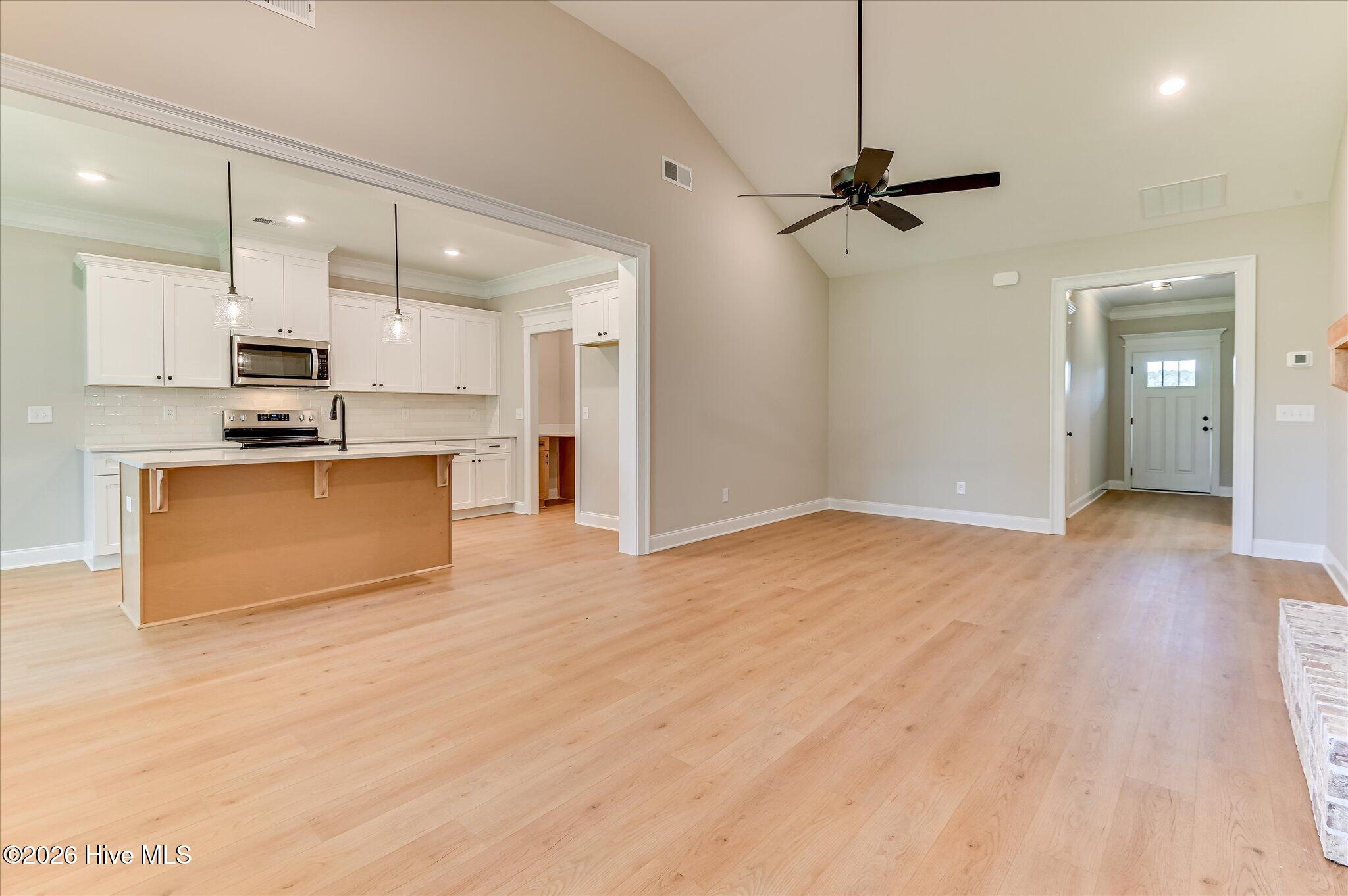 409 Granard Street Property Photo 11