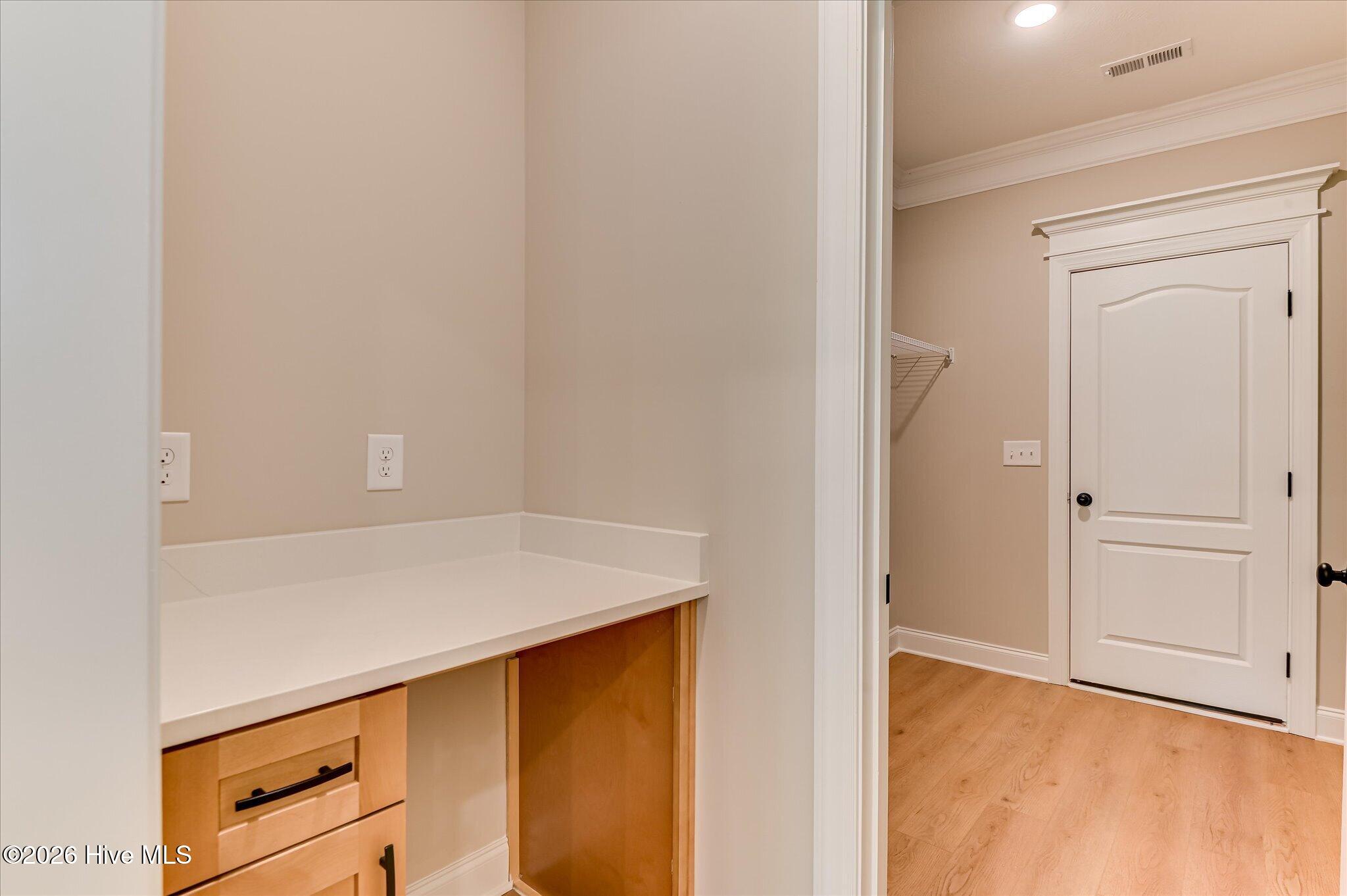 409 Granard Street Property Photo 23