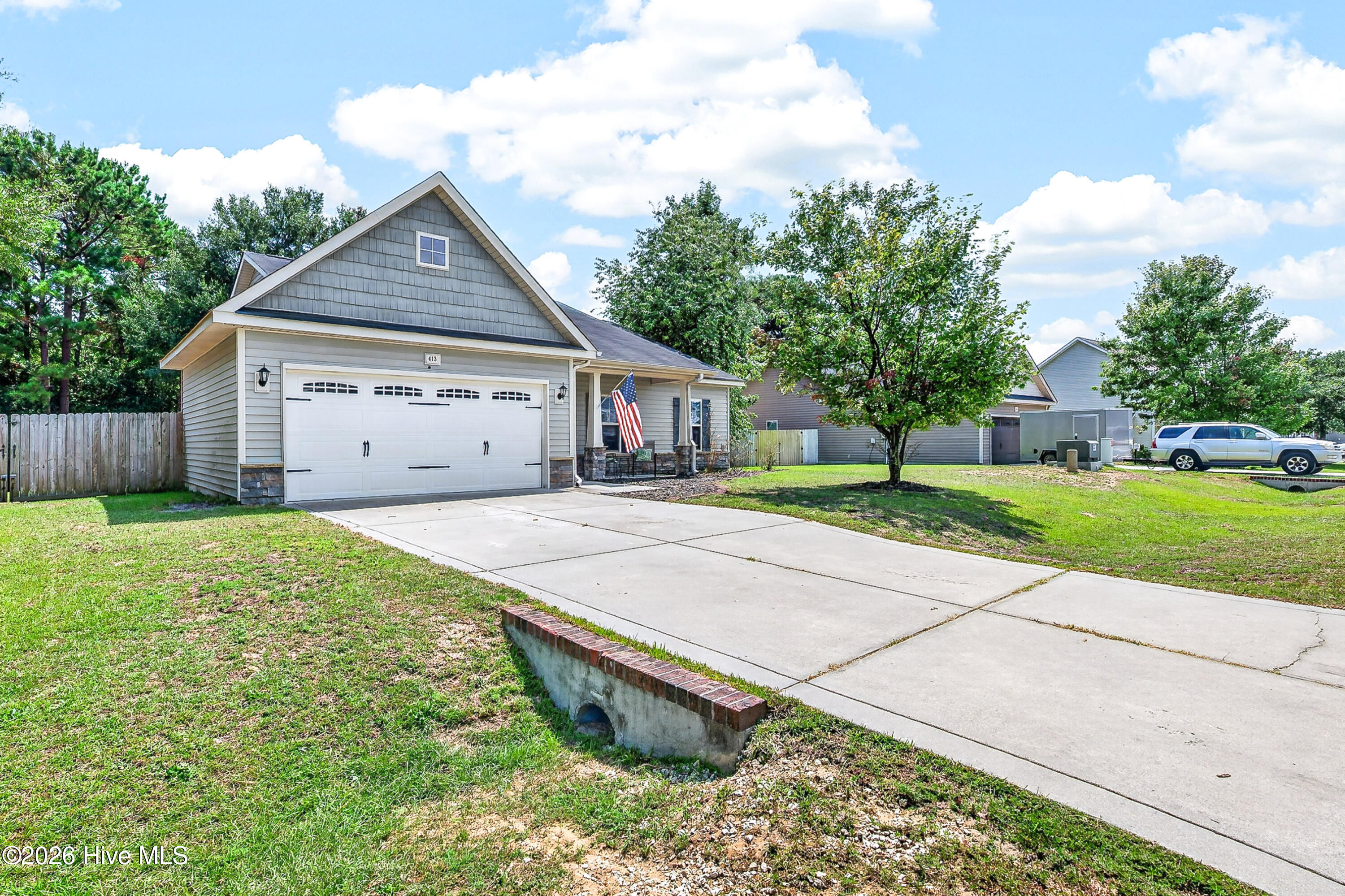 413 Peppermint Drive Property Photo 2