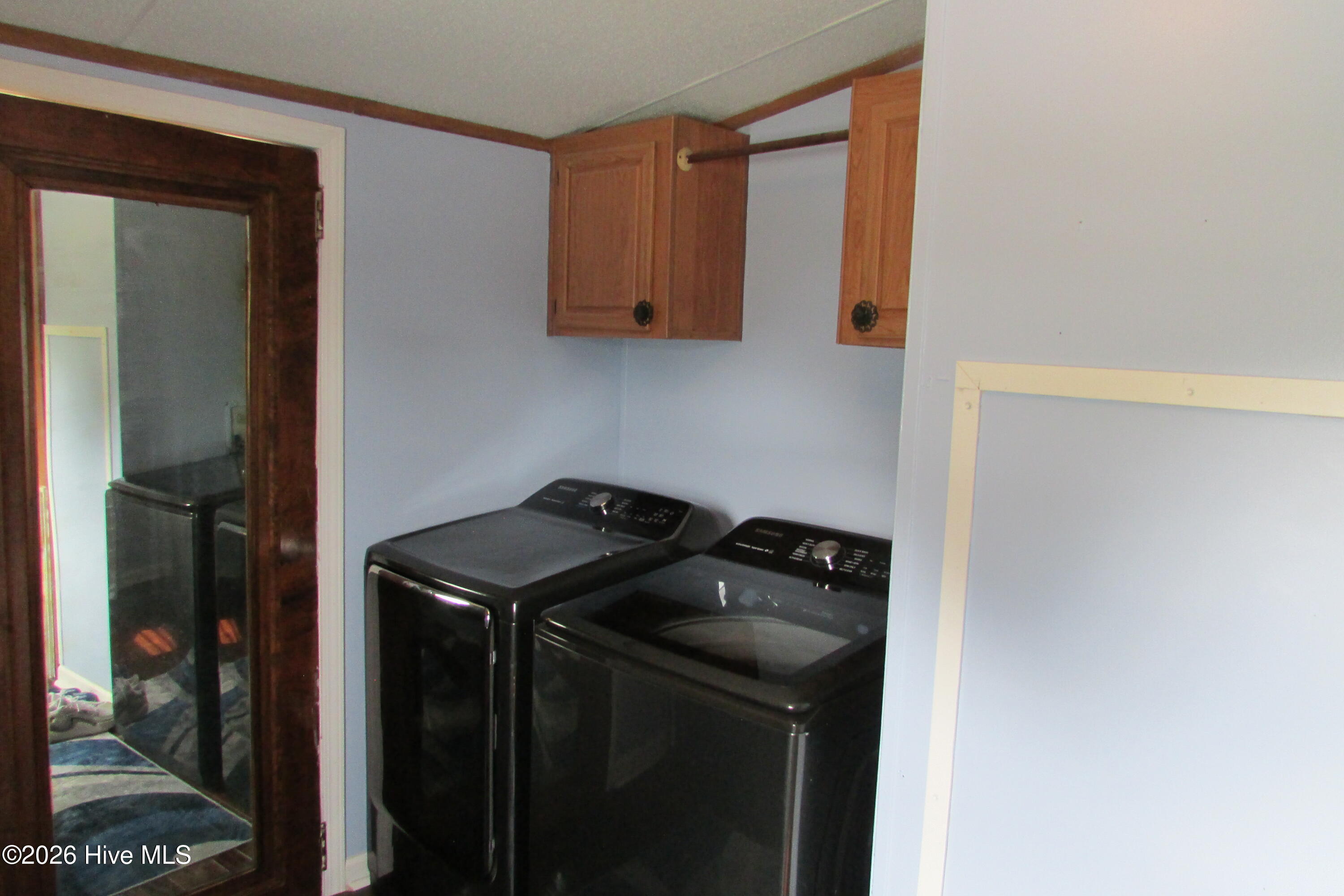 913 Isaac Road Property Photo 8