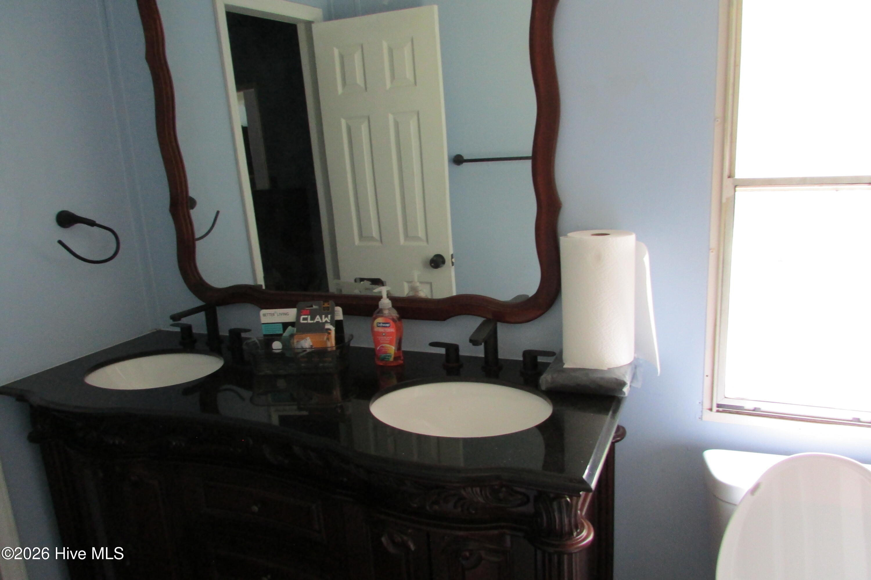 913 Isaac Road Property Photo 17