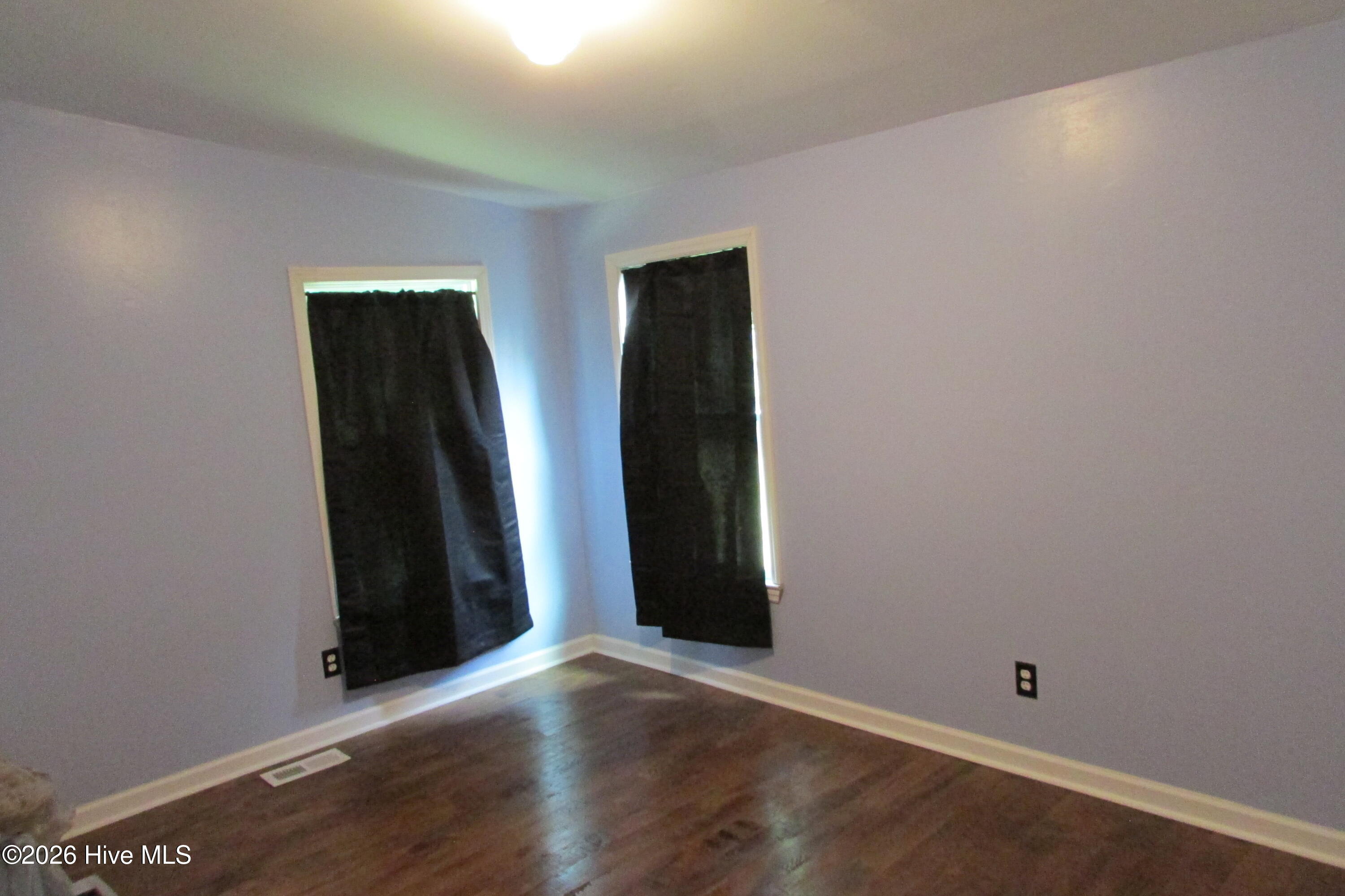 913 Isaac Road Property Photo 18