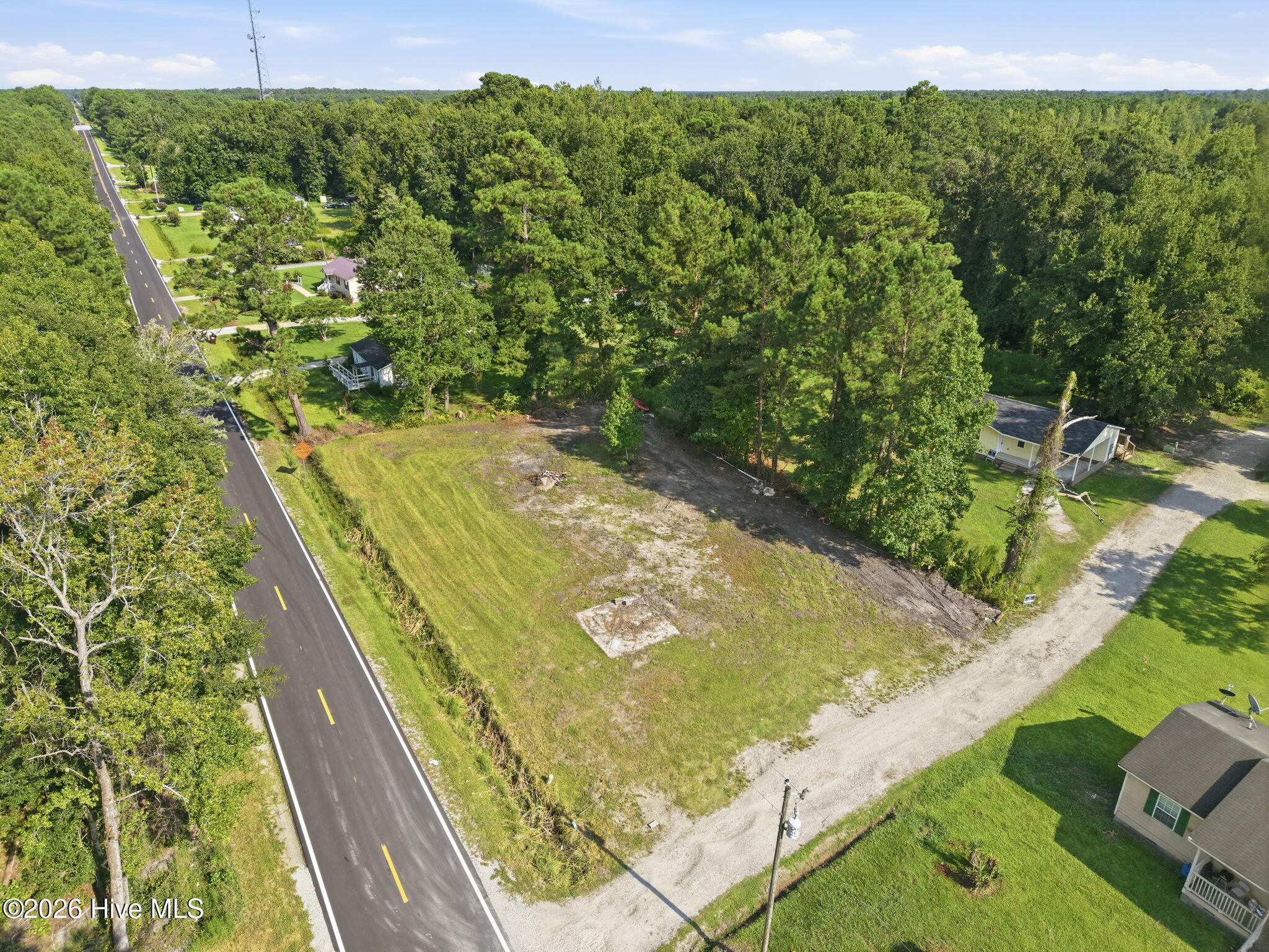 1140 New Road Property Photo 1