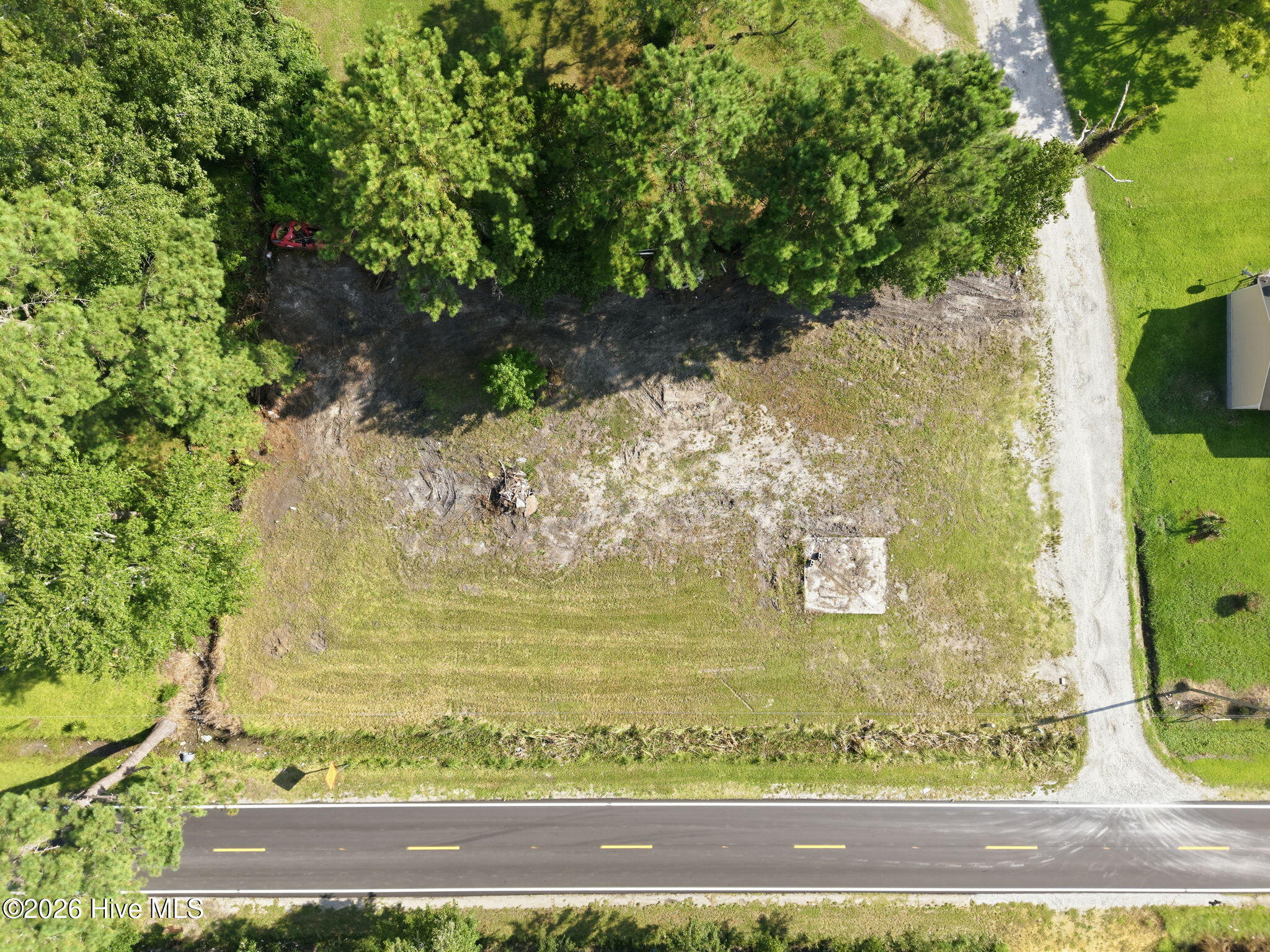 1140 New Road Property Photo 7