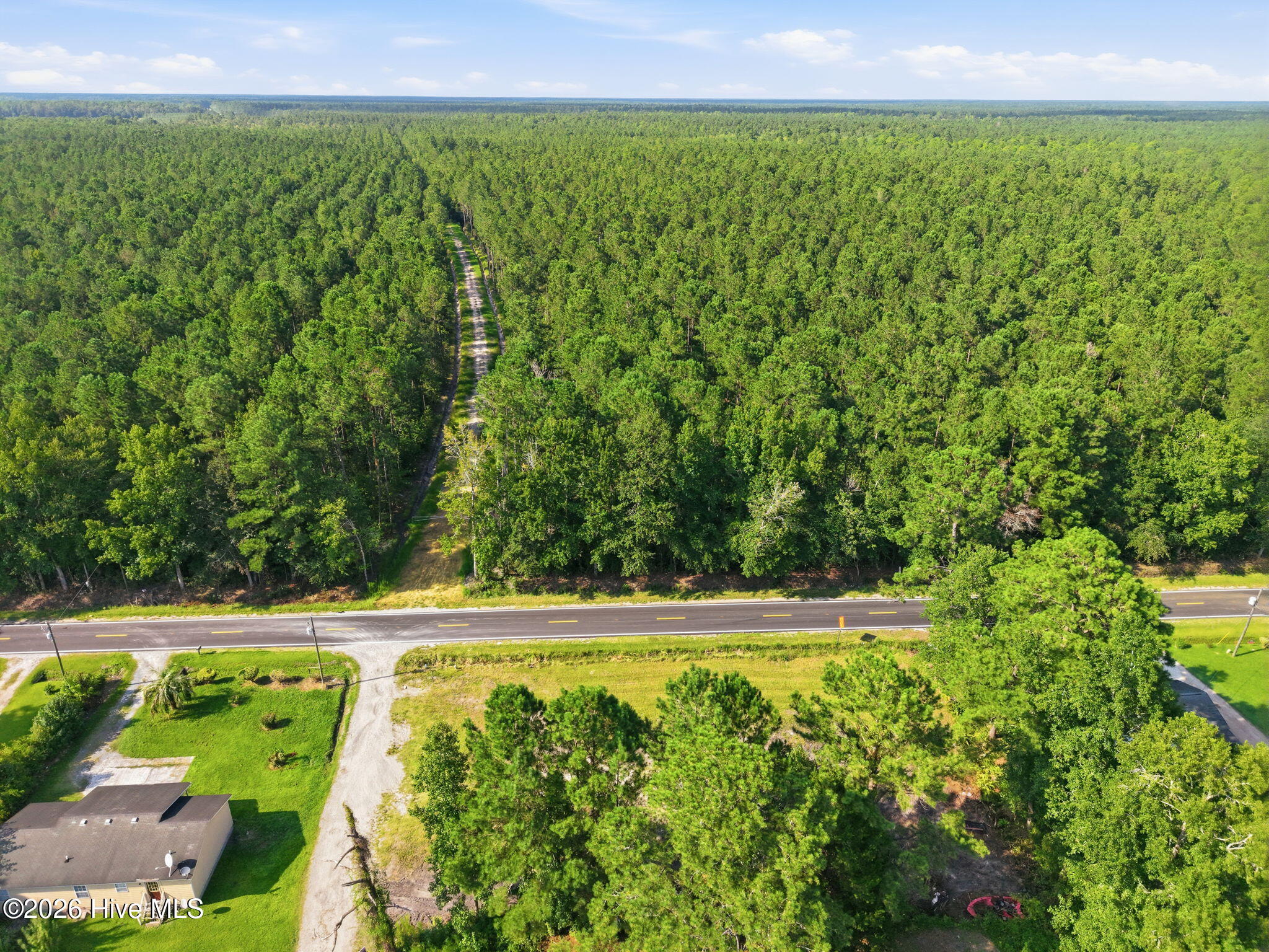 1140 New Road Property Photo 13