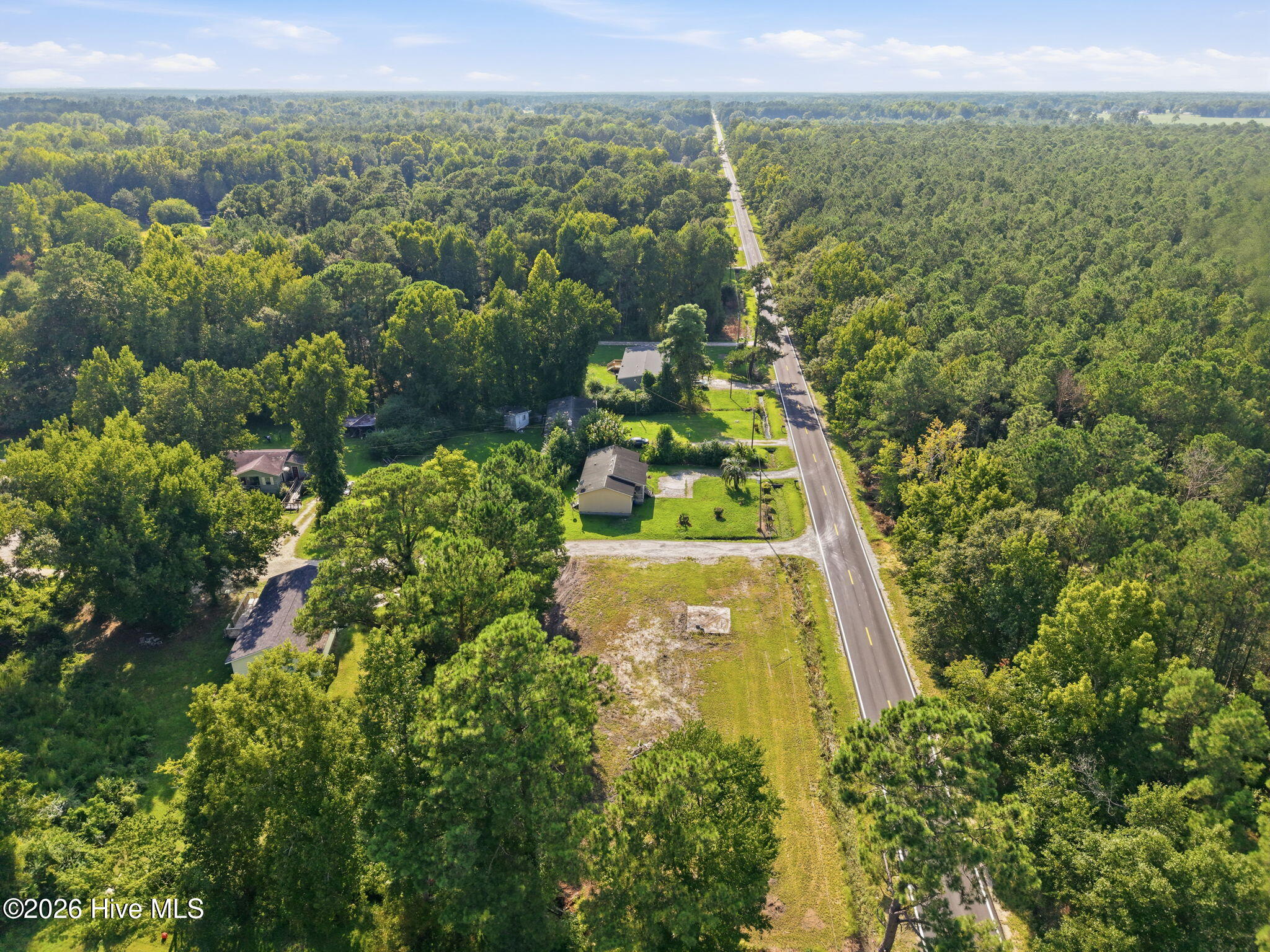 1140 New Road Property Photo 15